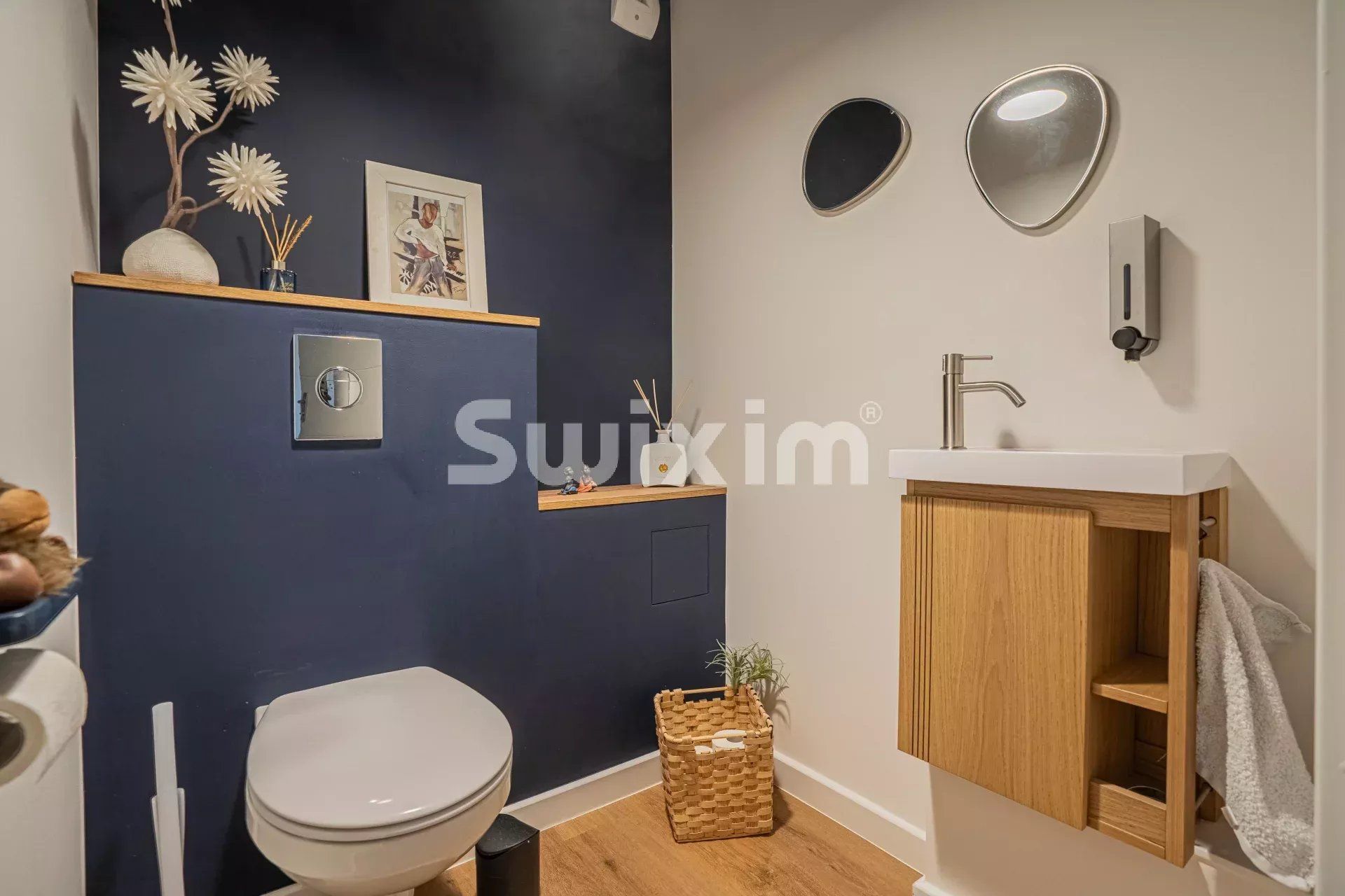 apartment 4 Rooms for sale on Divonne-les-Bains (01220)