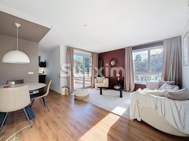 Vente Appartement Divonne-les-Bains 4 Pièces 84 m²