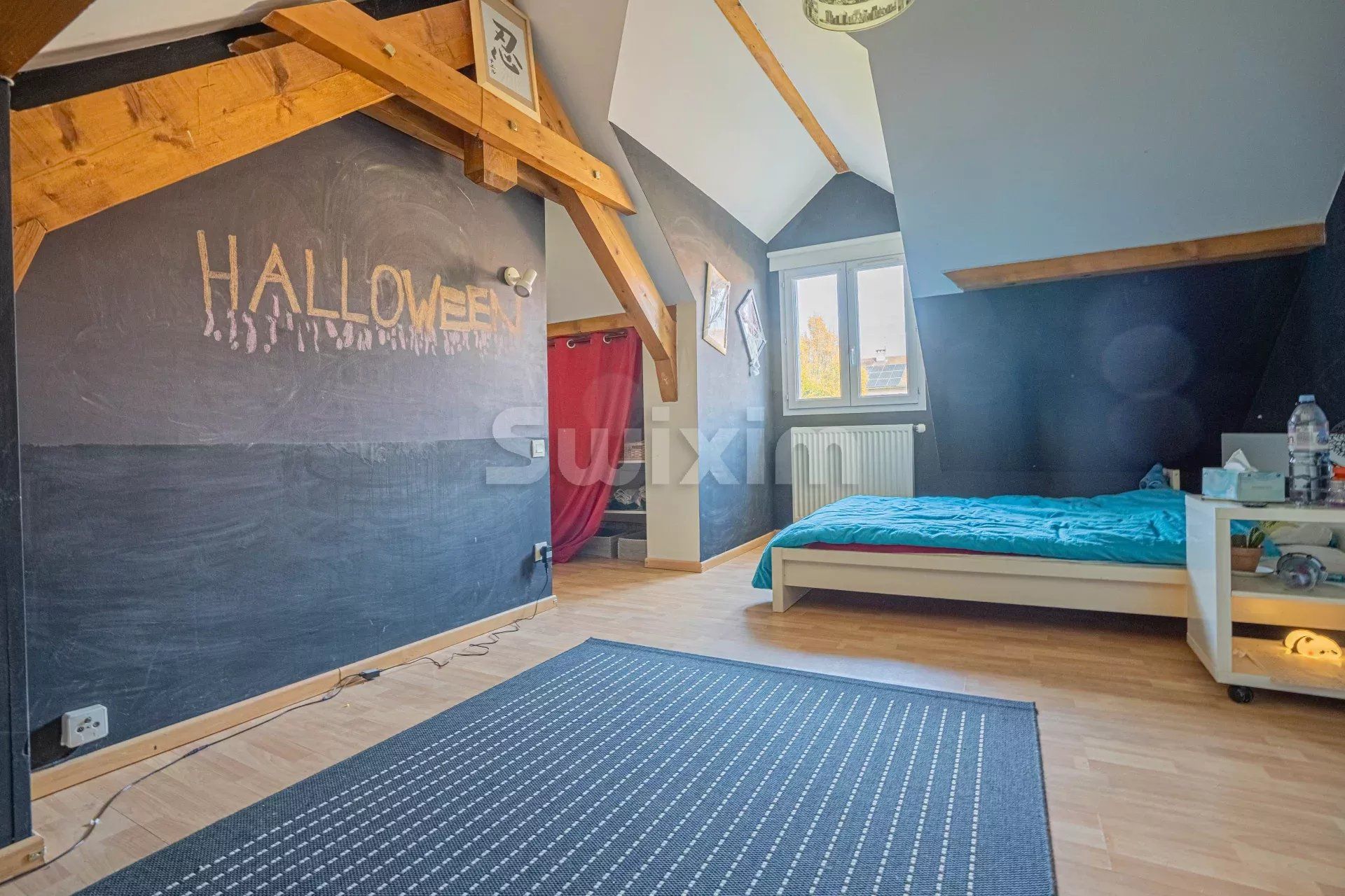 casa 6 Quartos para venda sobre Thoiry (01710)