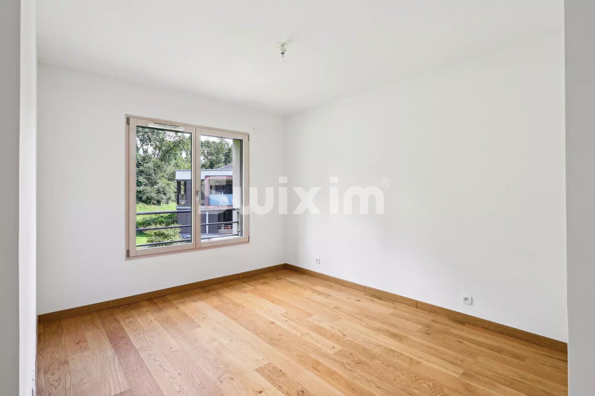 appartamento 4 Camere in vendita su Divonne-les-Bains (01220)