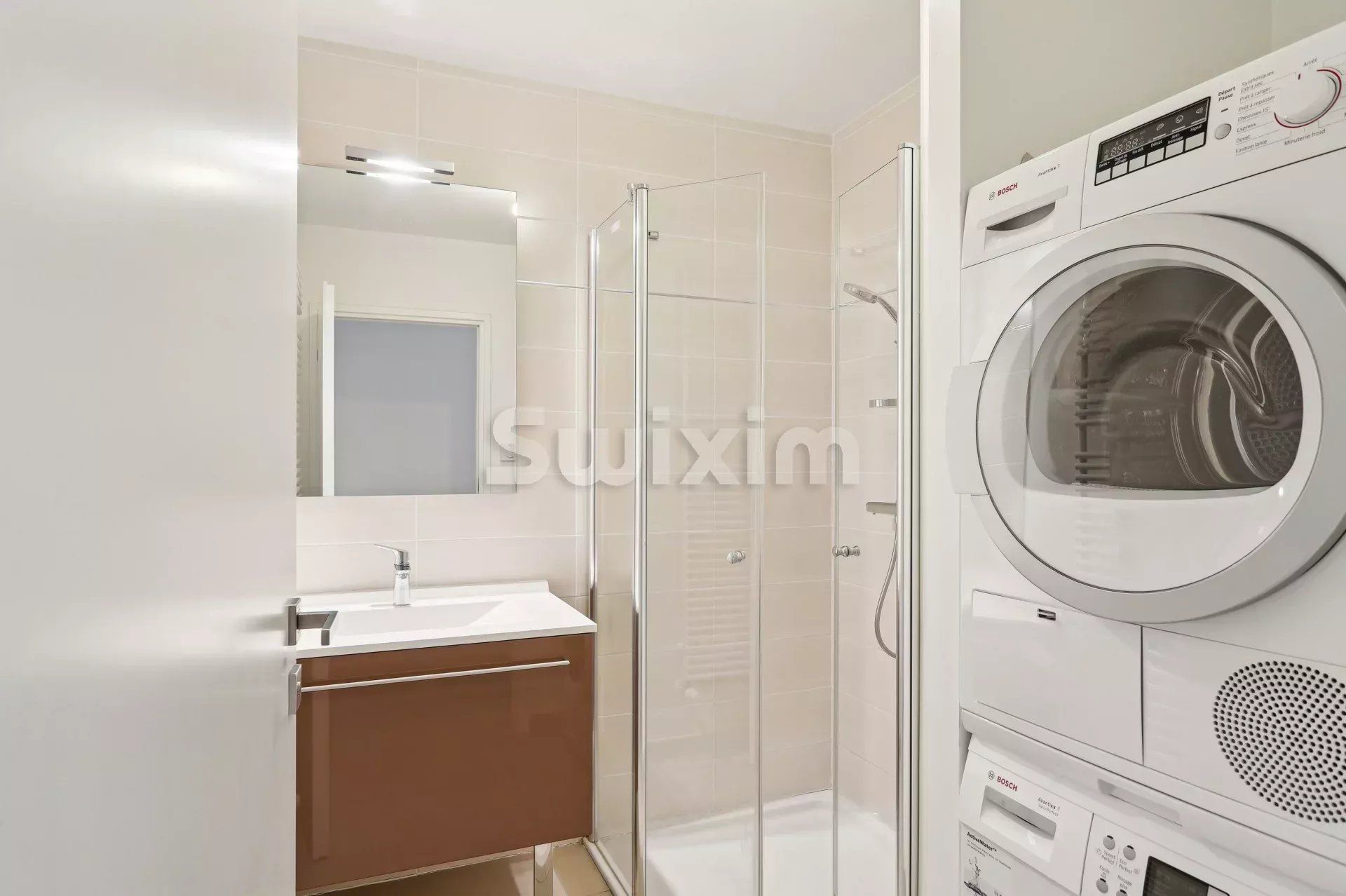 apartment 4 Rooms for sale on Divonne-les-Bains (01220)