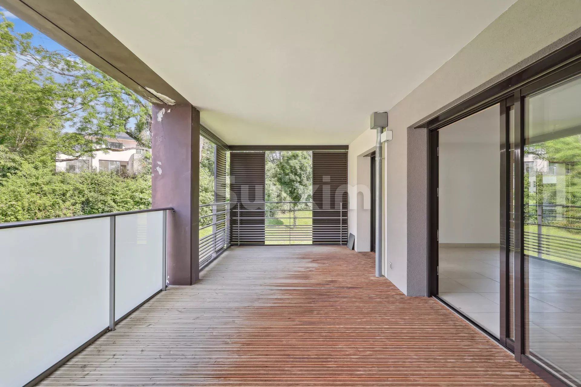 apartment 4 Rooms for sale on Divonne-les-Bains (01220)