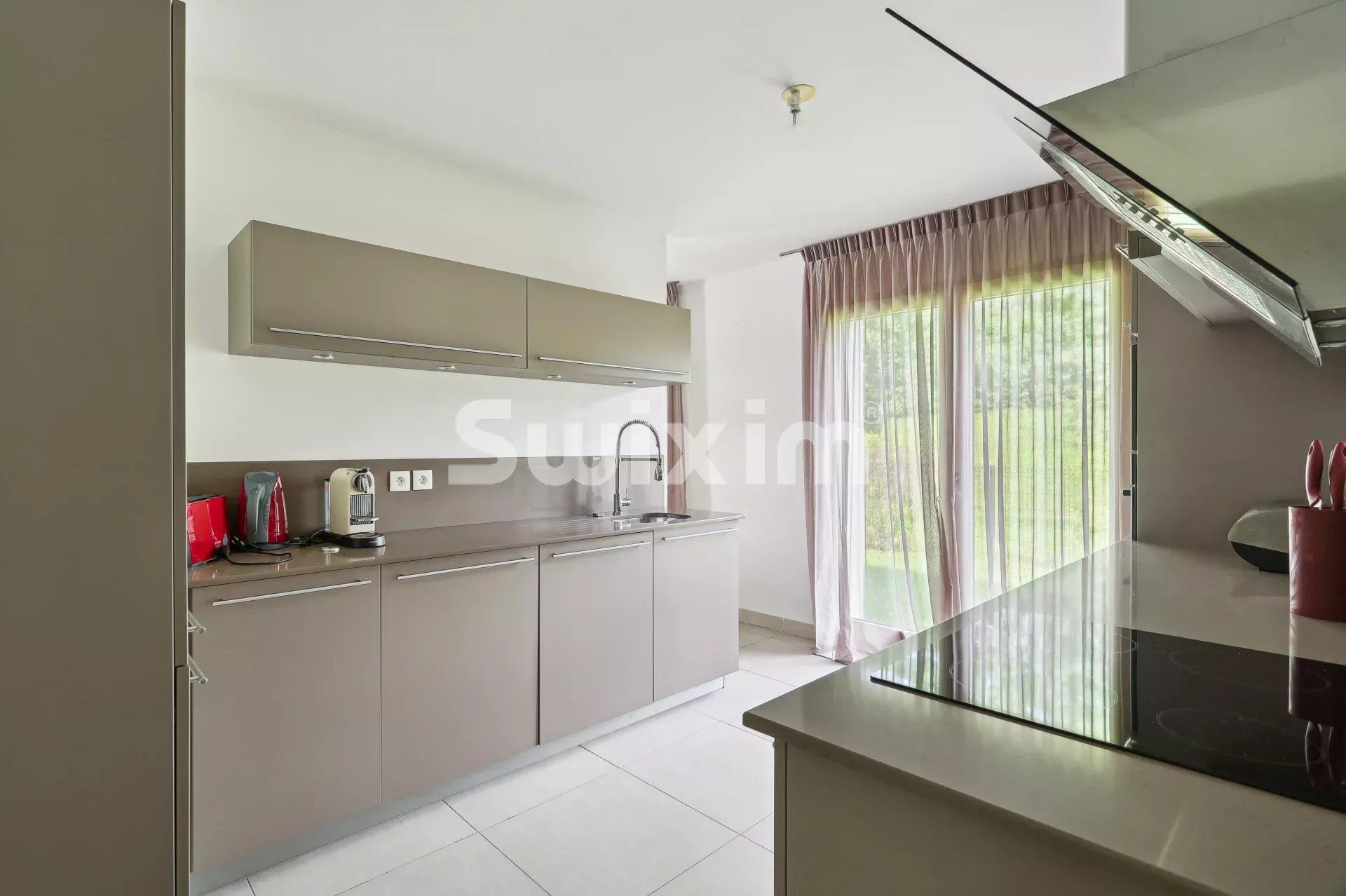 appartamento 4 Camere in vendita su Divonne-les-Bains (01220)