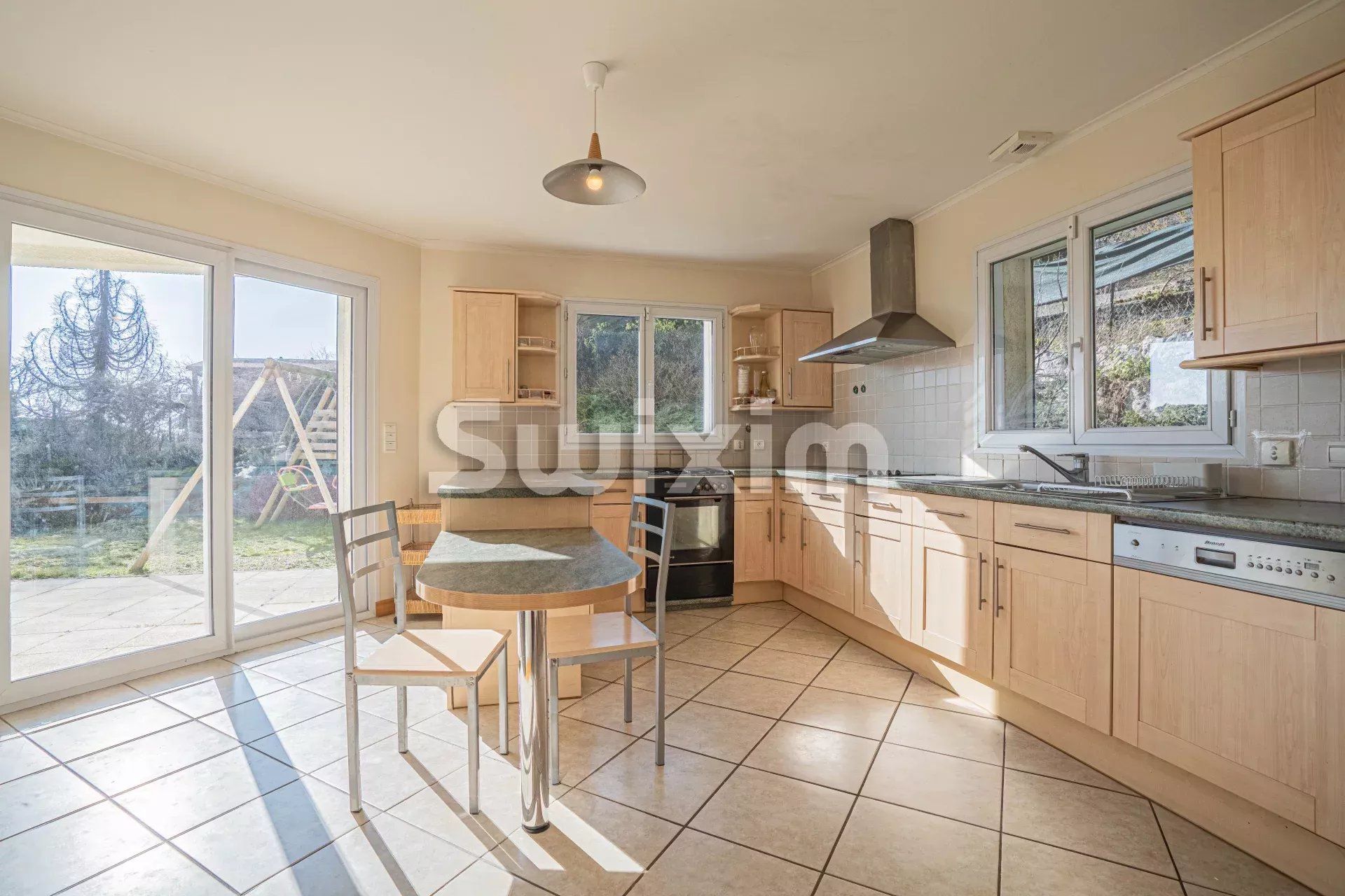 maison 8 Pièces en vente sur Crozet (01170)