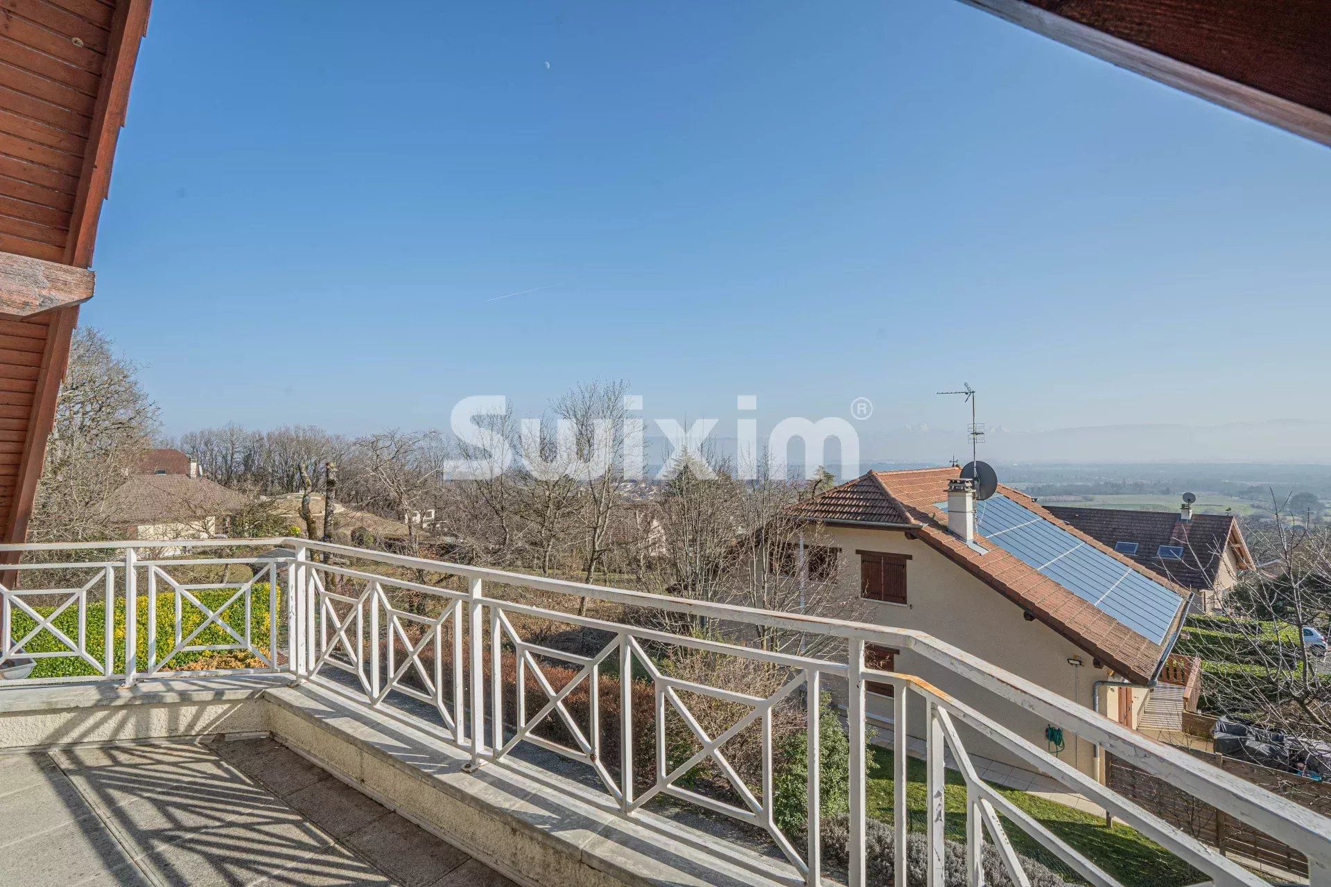 casa 8 Camere in vendita su Crozet (01170)