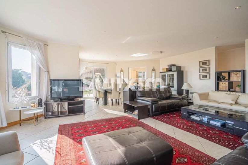 Sale House Crozet 8&nbsp;Rooms 205&nbsp;m²