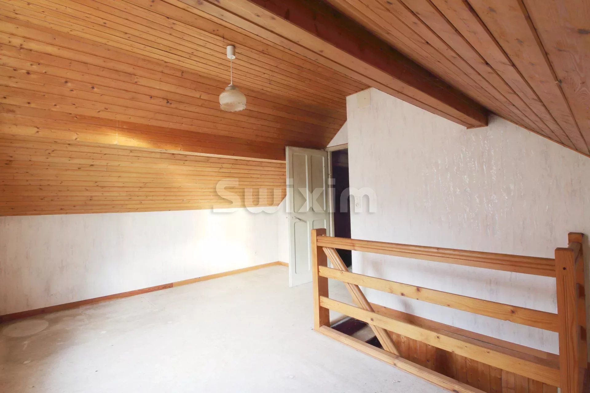 house 3 Rooms for sale on Saint-Hippolyte (25190)