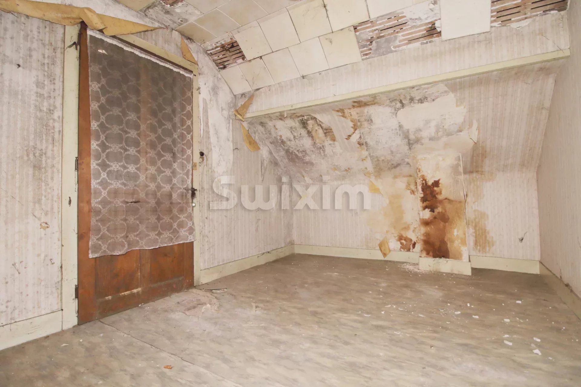 house 3 Rooms for sale on Saint-Hippolyte (25190)