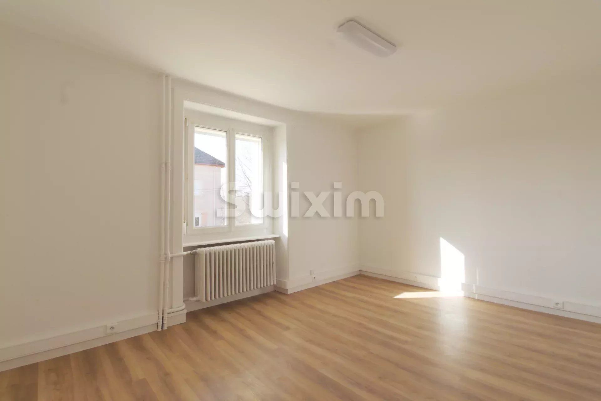 apartment 5 Rooms for sale on Charquemont (25140)
