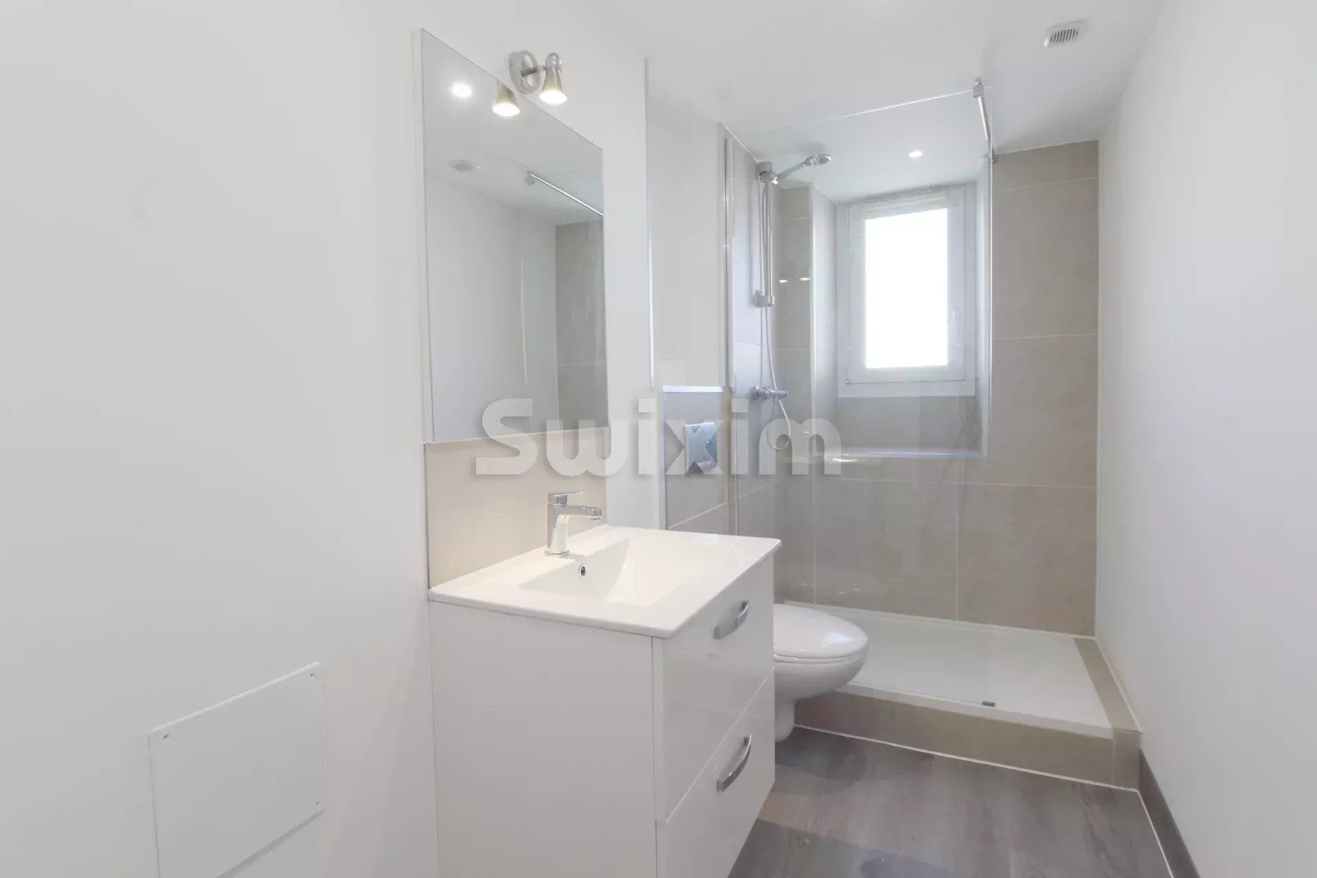 apartment 5 Rooms for sale on Charquemont (25140)