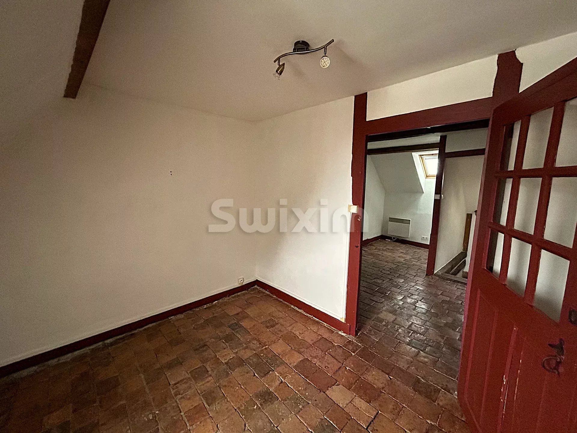 casa 4 Quartos para venda sobre Avallon (89200)