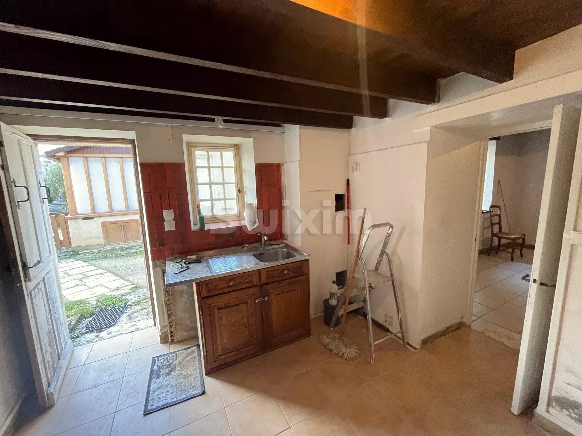 haus 3 Zimmer zum verkauf auf Saint-Moré (89270)