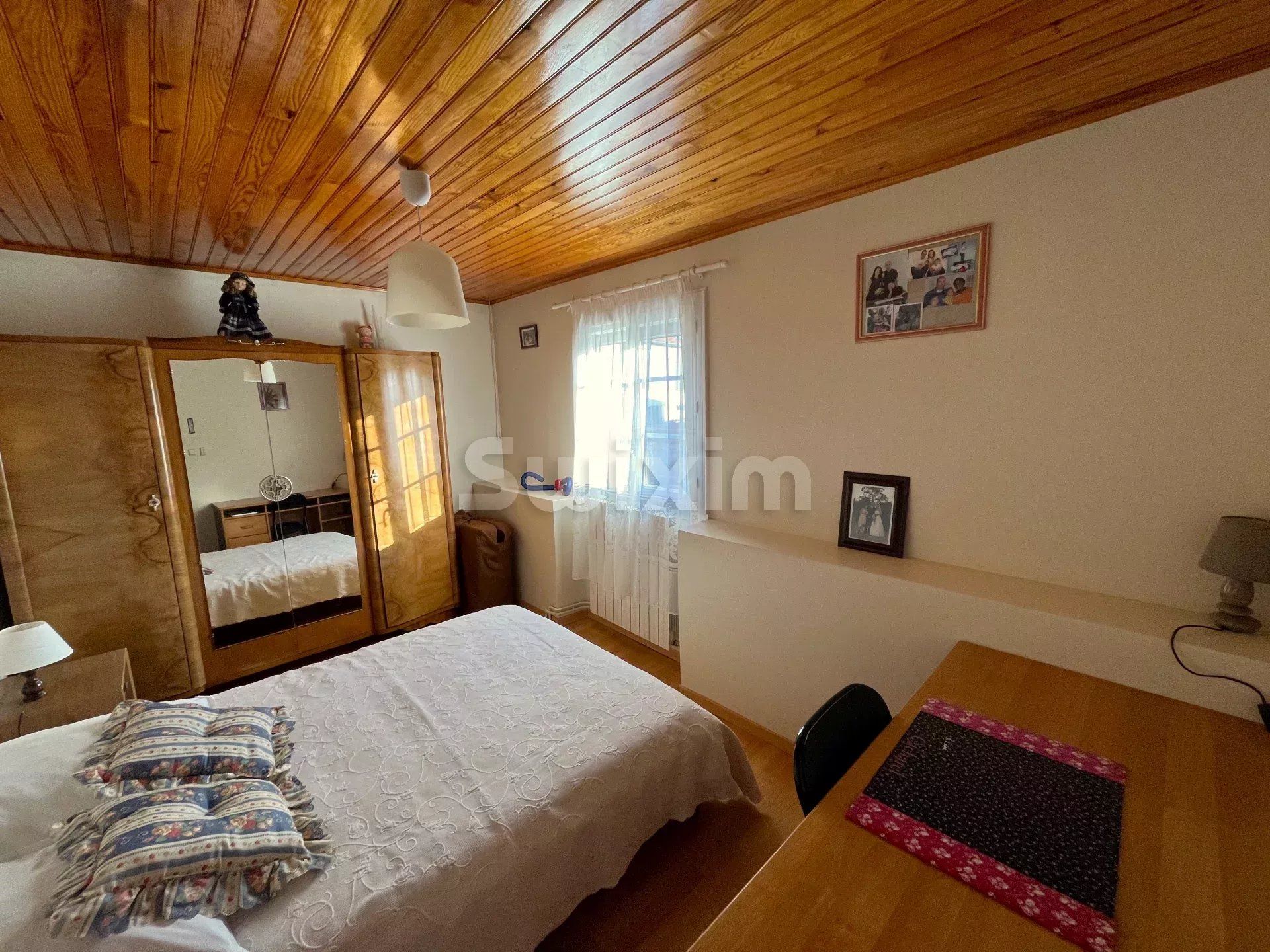 casa 4 Camere in vendita su Avallon (89200)