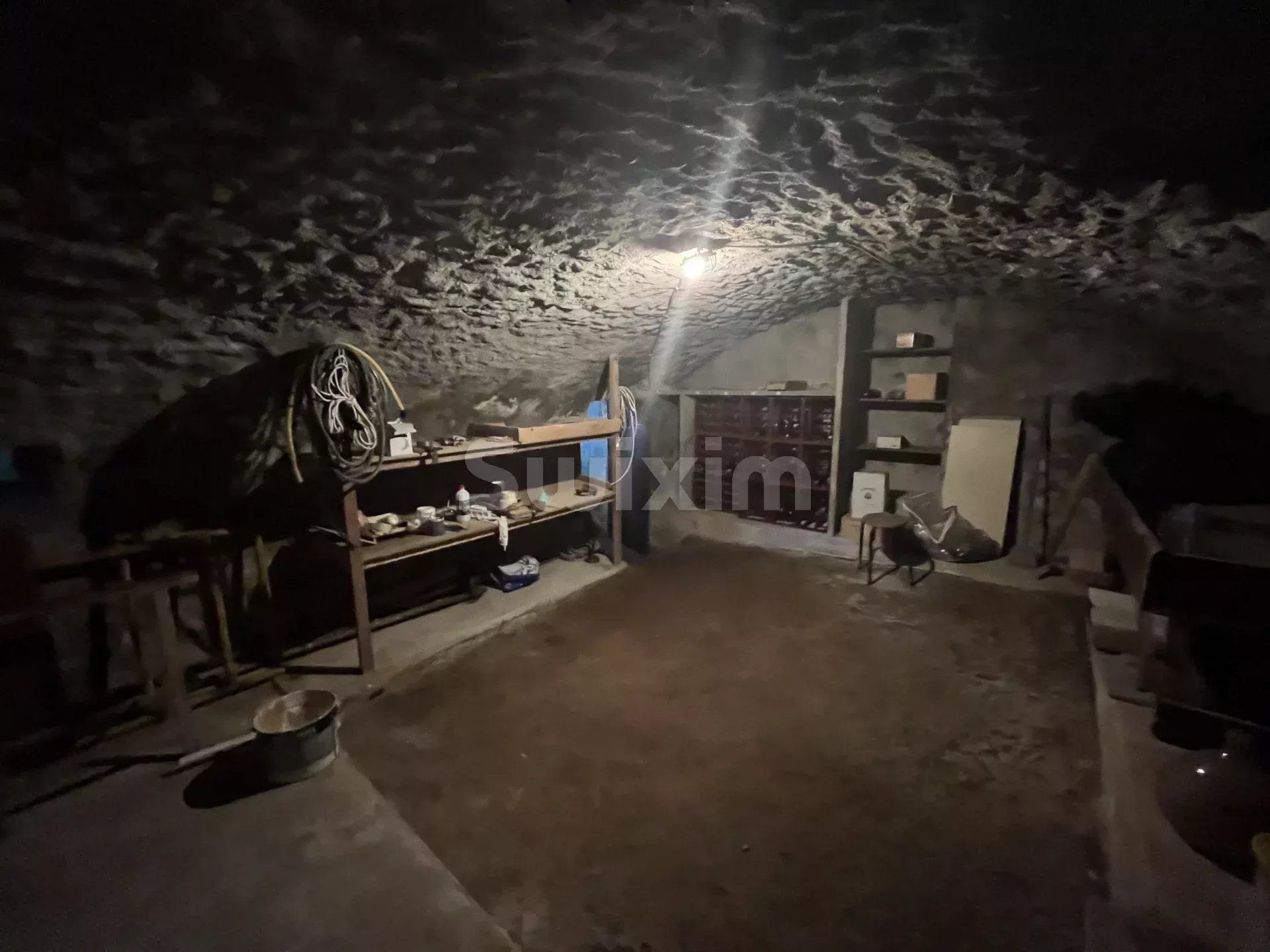 casa 4 Camere in vendita su Avallon (89200)