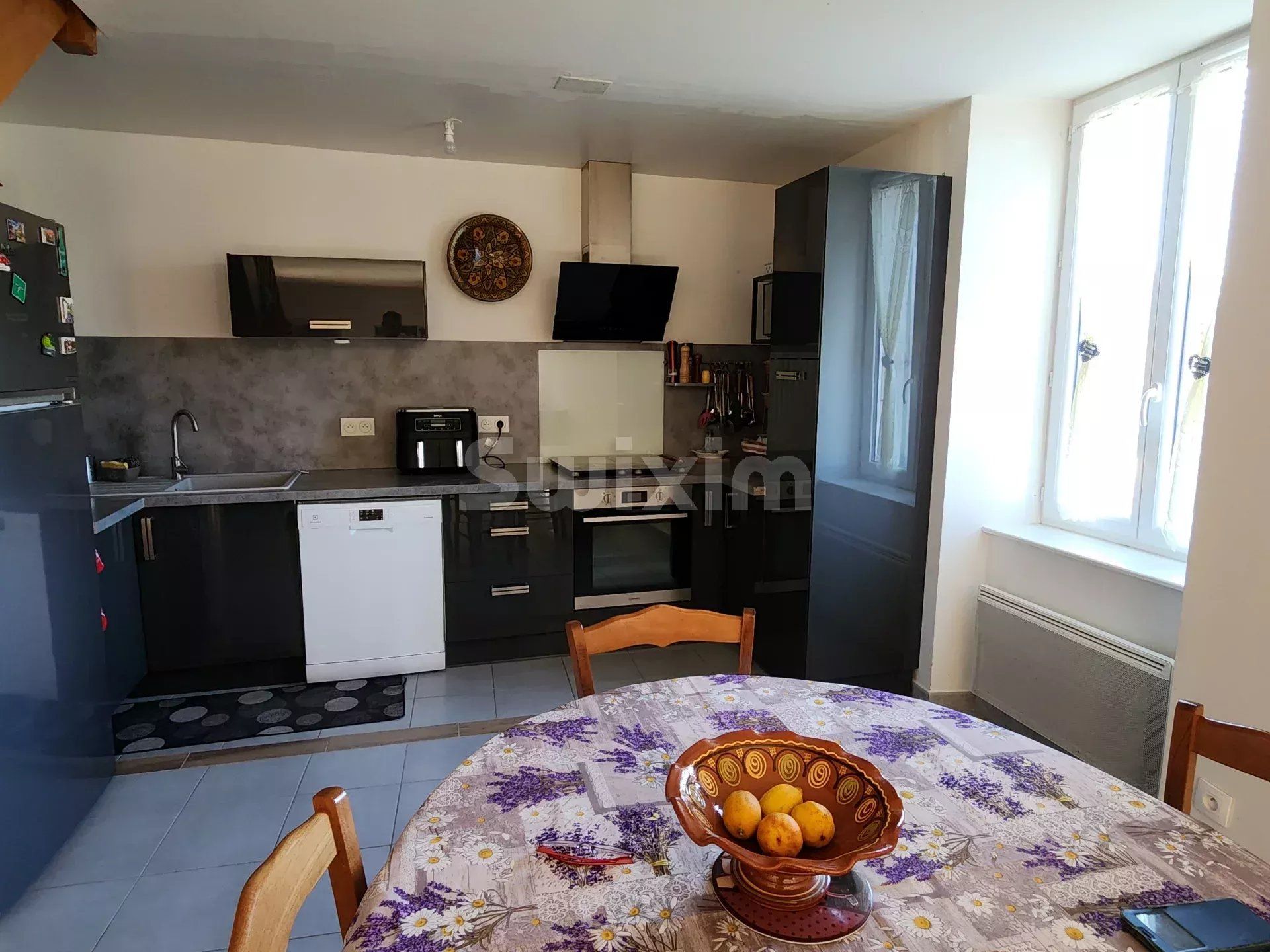 casa 5 Camere in vendita su Taulignan (26770)