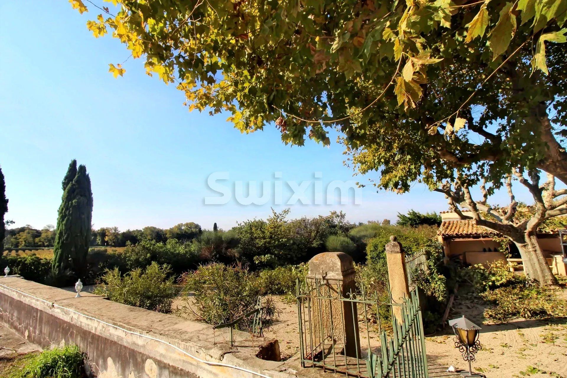 mas 10 Salas en venta en Grignan (26230)