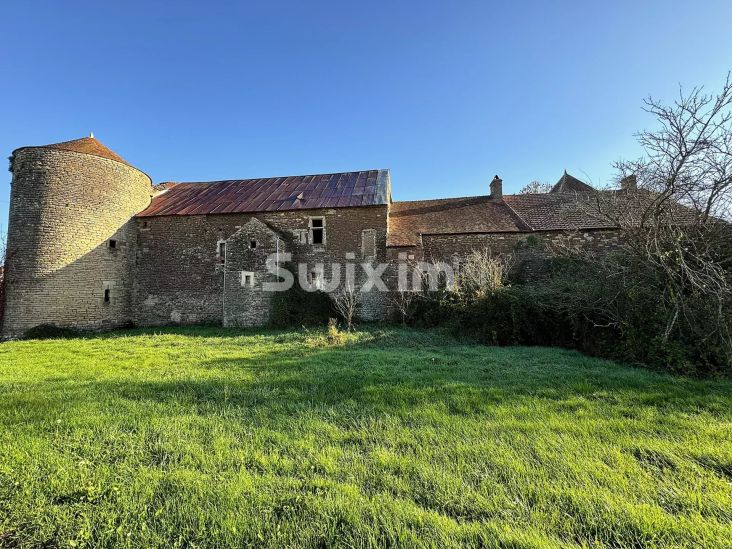 Sale Castle Avallon 173.69&nbsp;m²
