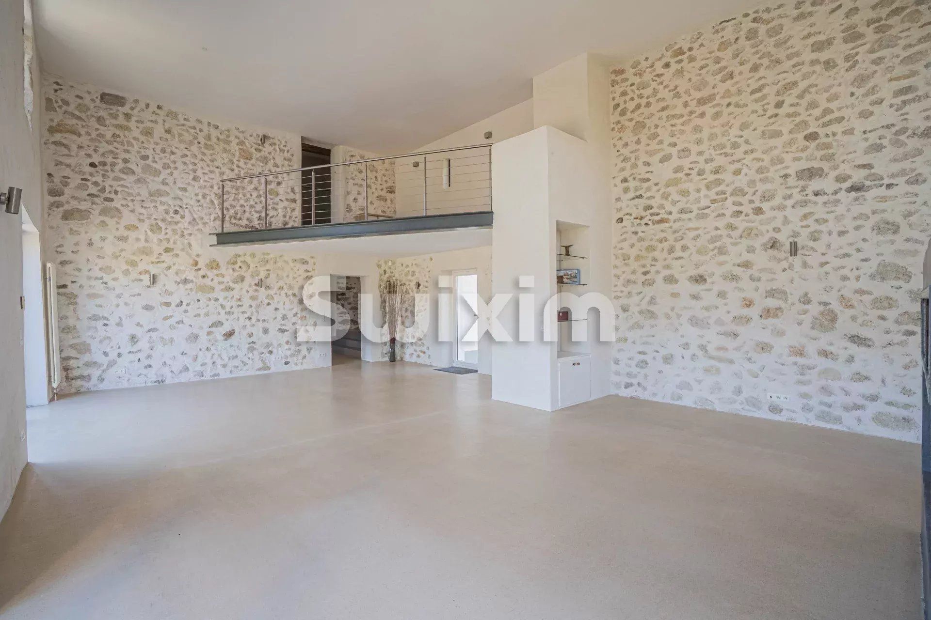 maison 10 Pièces en vente sur Divonne-les-Bains (01220)