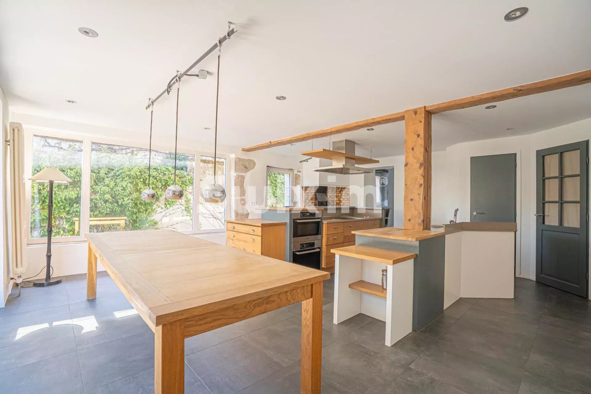 casa 10 Salas en venta en Divonne-les-Bains (01220)