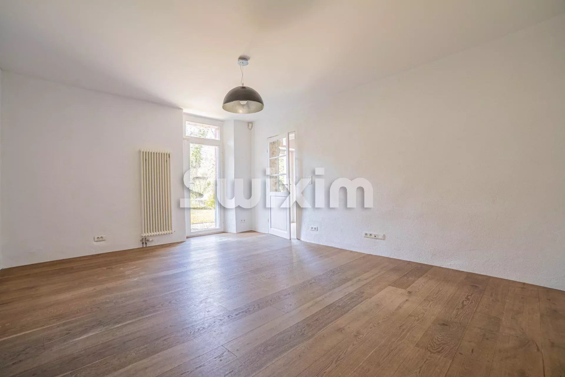 maison 10 Pièces en vente sur Divonne-les-Bains (01220)