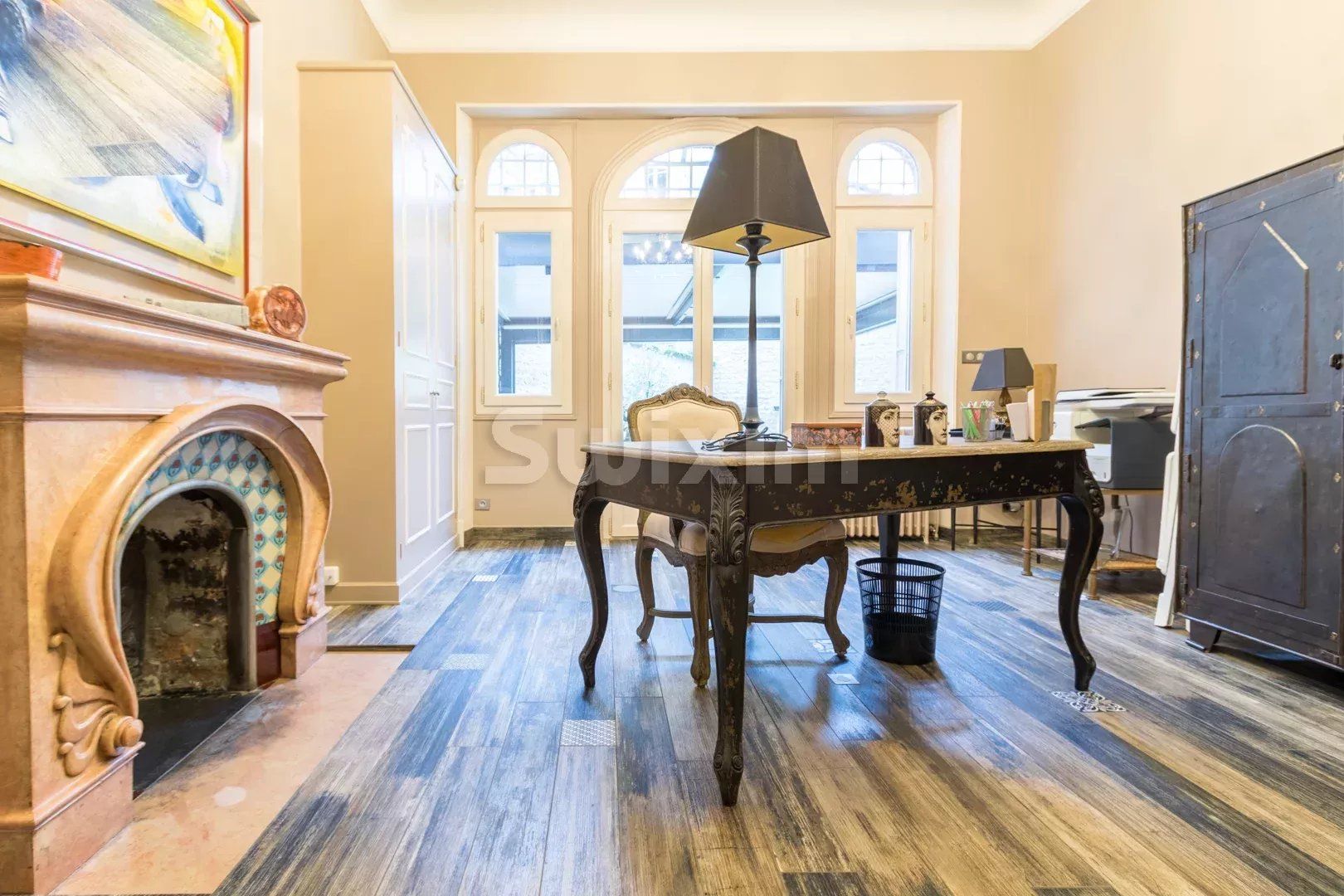 mansión (hôtel particulier) 9 Salas en venta en Dijon (21000)