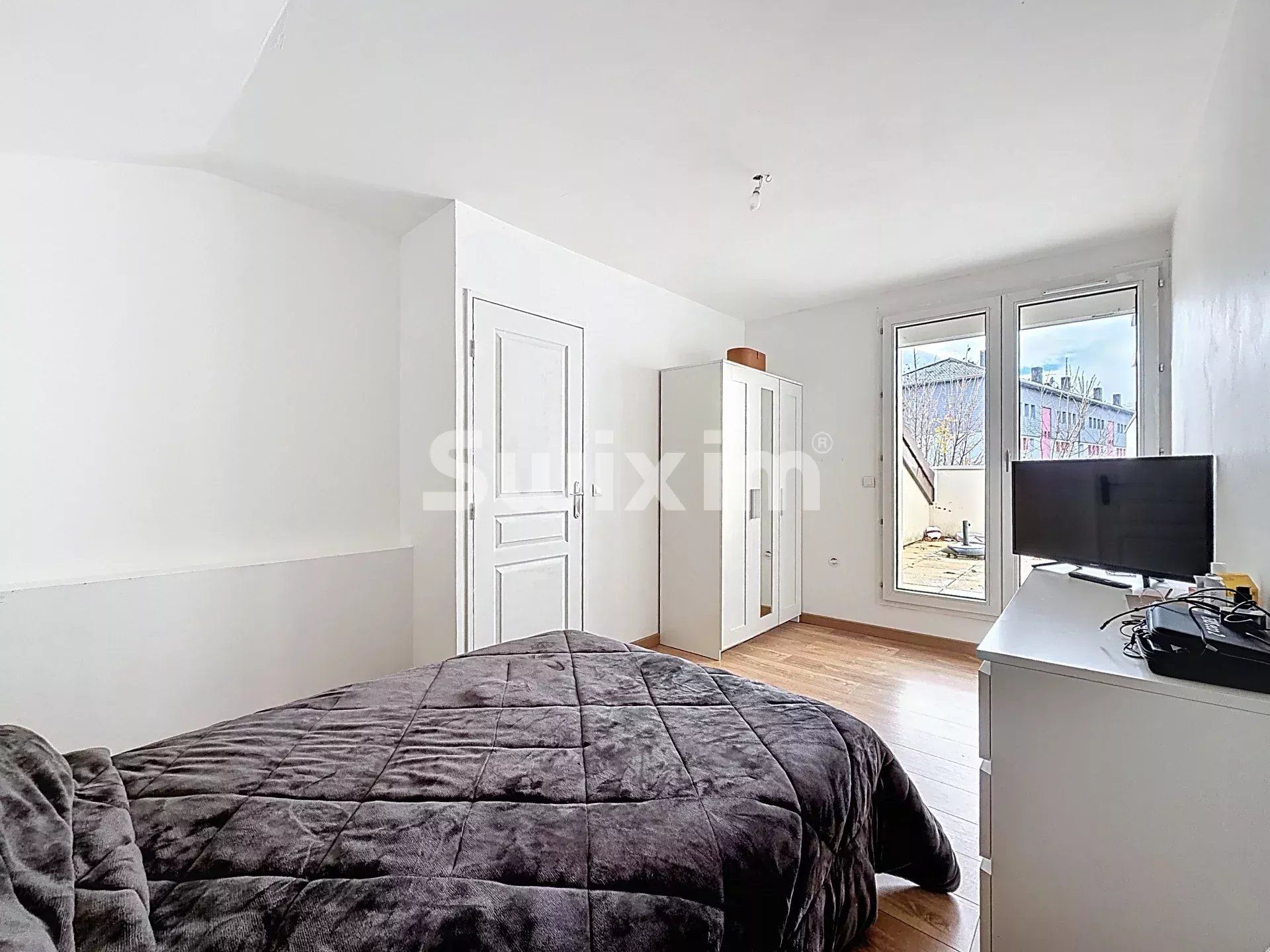 appartamento 4 Camere in vendita su Gex (01170)