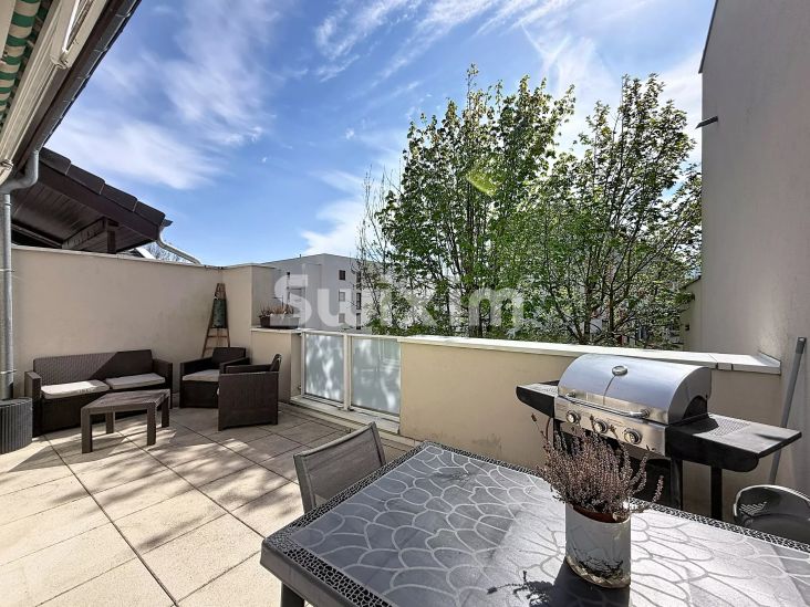 Venda Apartamento Gex 4&nbsp;Quartos 94&nbsp;m²