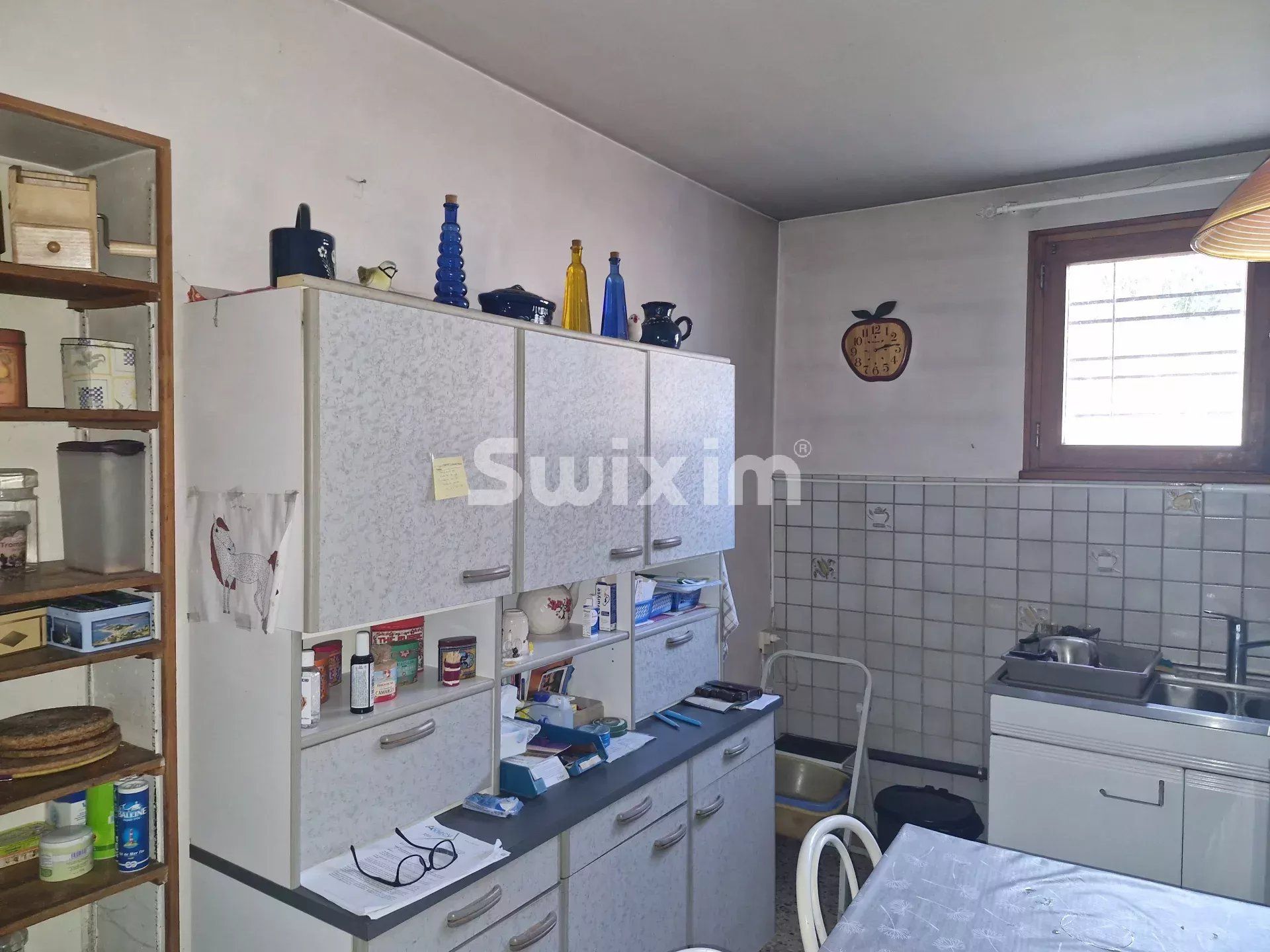 house 10 Rooms for sale on Charvonnex (74370)