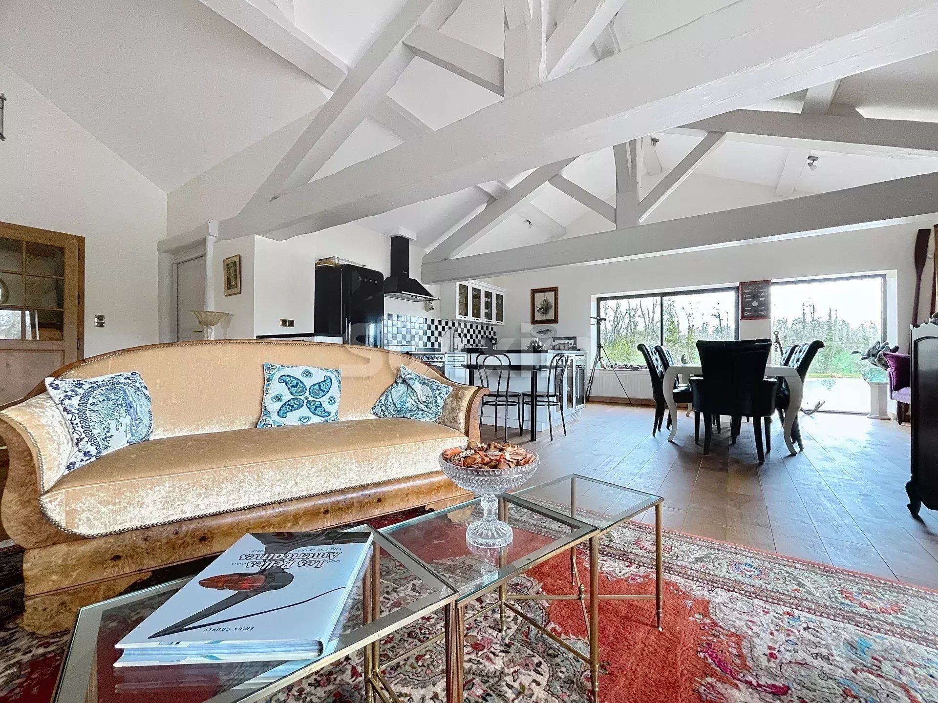 propiedad 12 Salas en venta en Châtillon-sur-Chalaronne (01400)