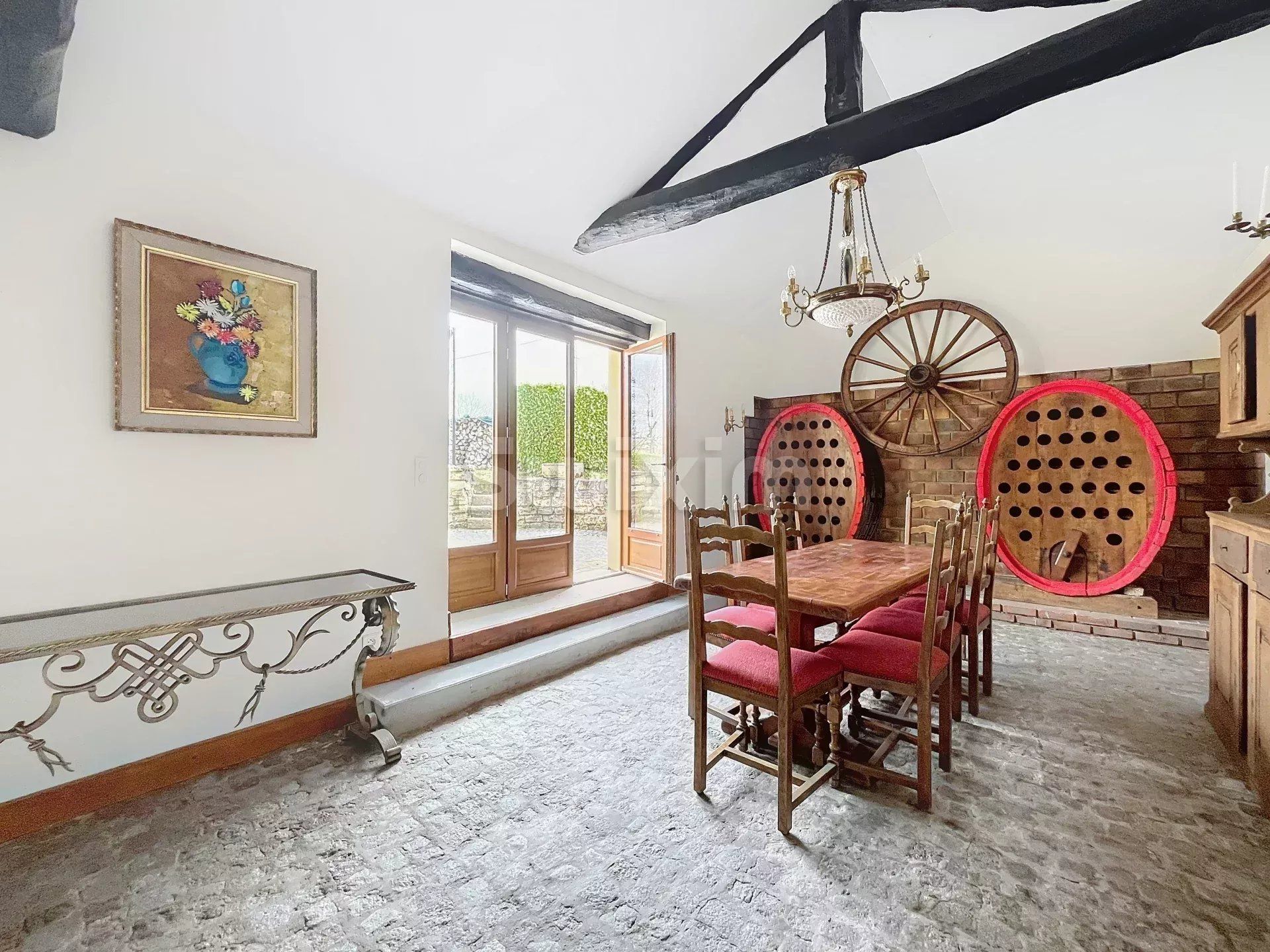 propiedad 12 Salas en venta en Châtillon-sur-Chalaronne (01400)