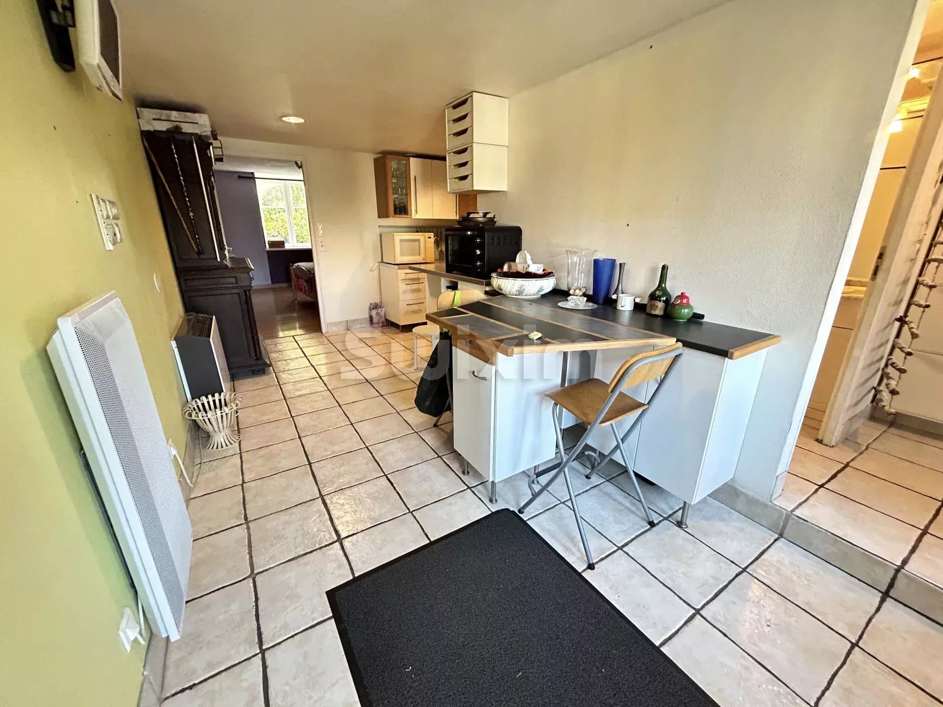 house 3 Rooms for sale on Champlitte (70600)