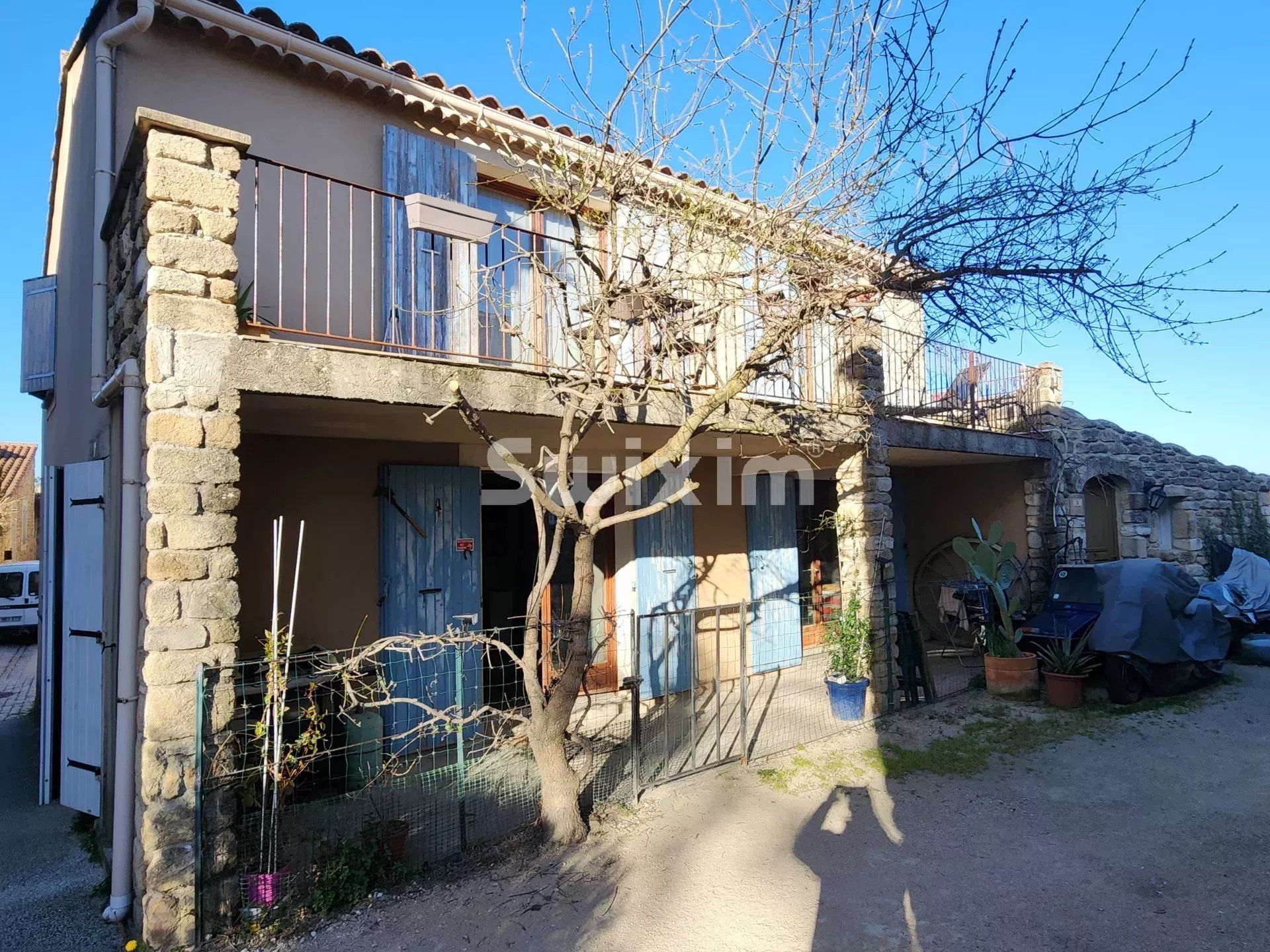 house 2 Rooms for sale on Grignan (26230)