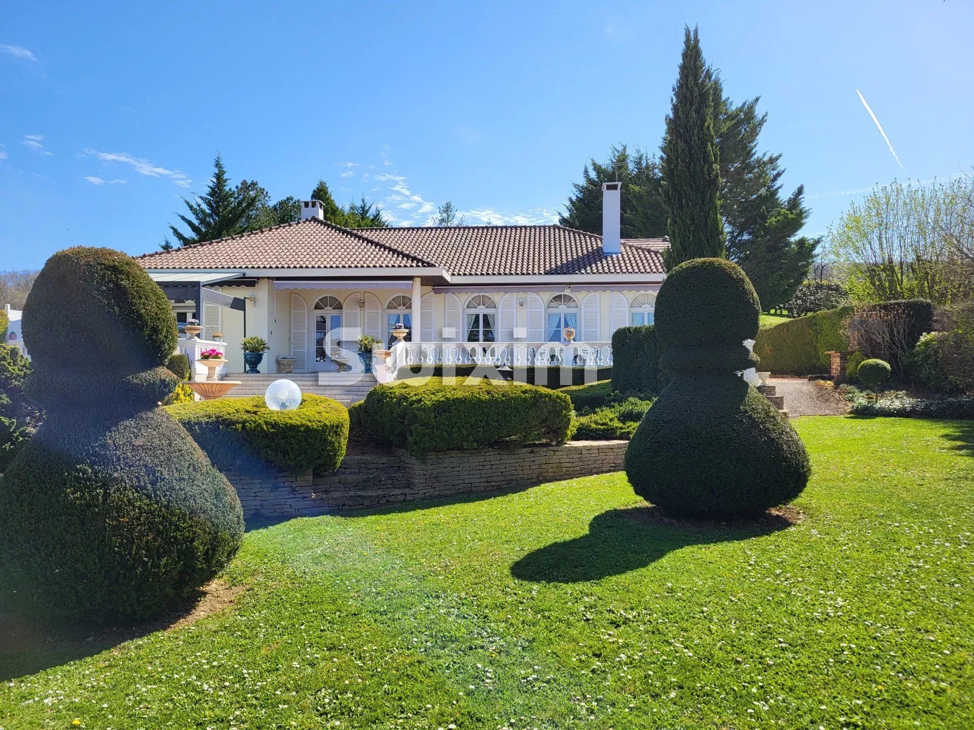 casa 7 Camere in vendita su Mâcon (71000)