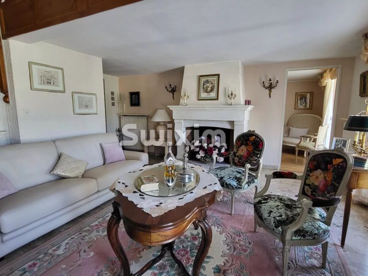 Vendita Casa Mâcon 7&nbsp;Camere 200&nbsp;m²