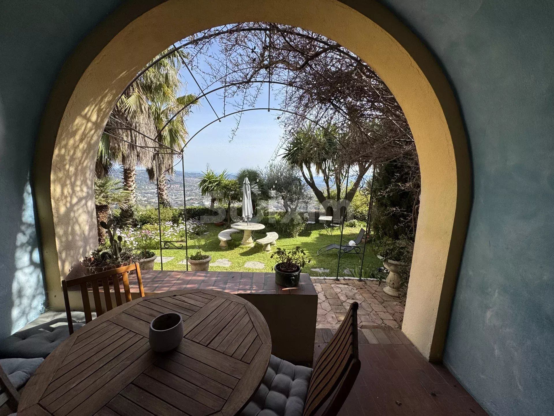 villa 11 Quartos para venda sobre Grasse (06130)