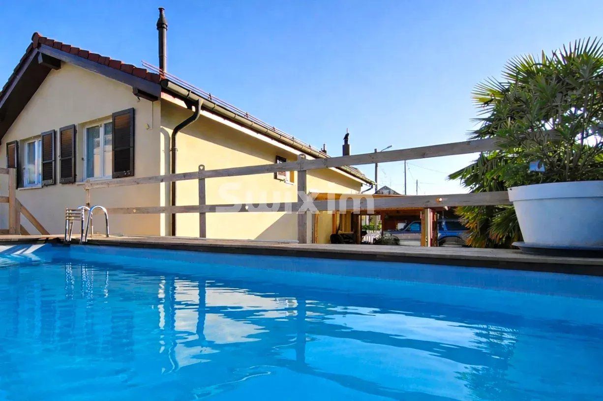 villa 6 Camere in vendita su Chêne-Bourg (1225)