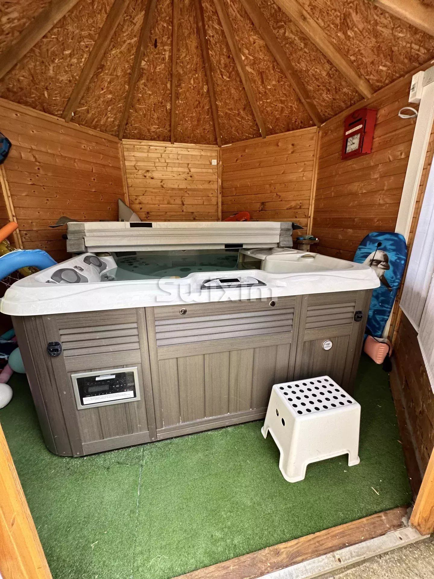 villa 6 Pièces en vente sur Chêne-Bourg (1225)