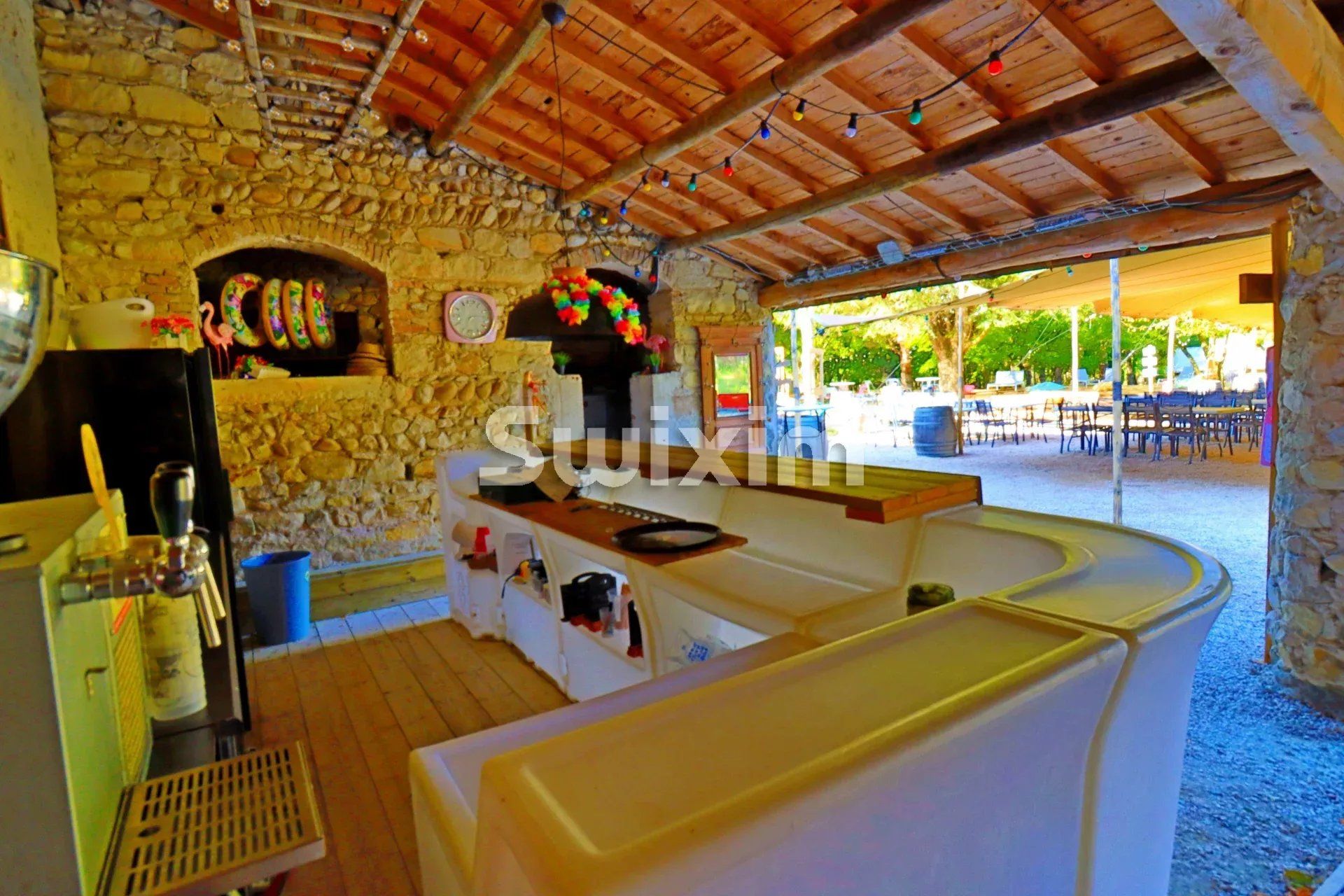 property 25 Rooms for sale on Montélimar (26200)