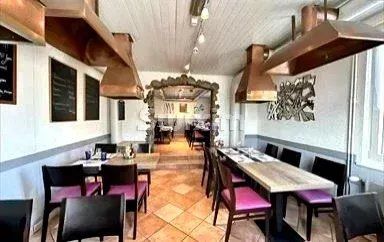 commercial local for sale on Cartigny (1236) Sale Commercial local Cartigny 300 m²