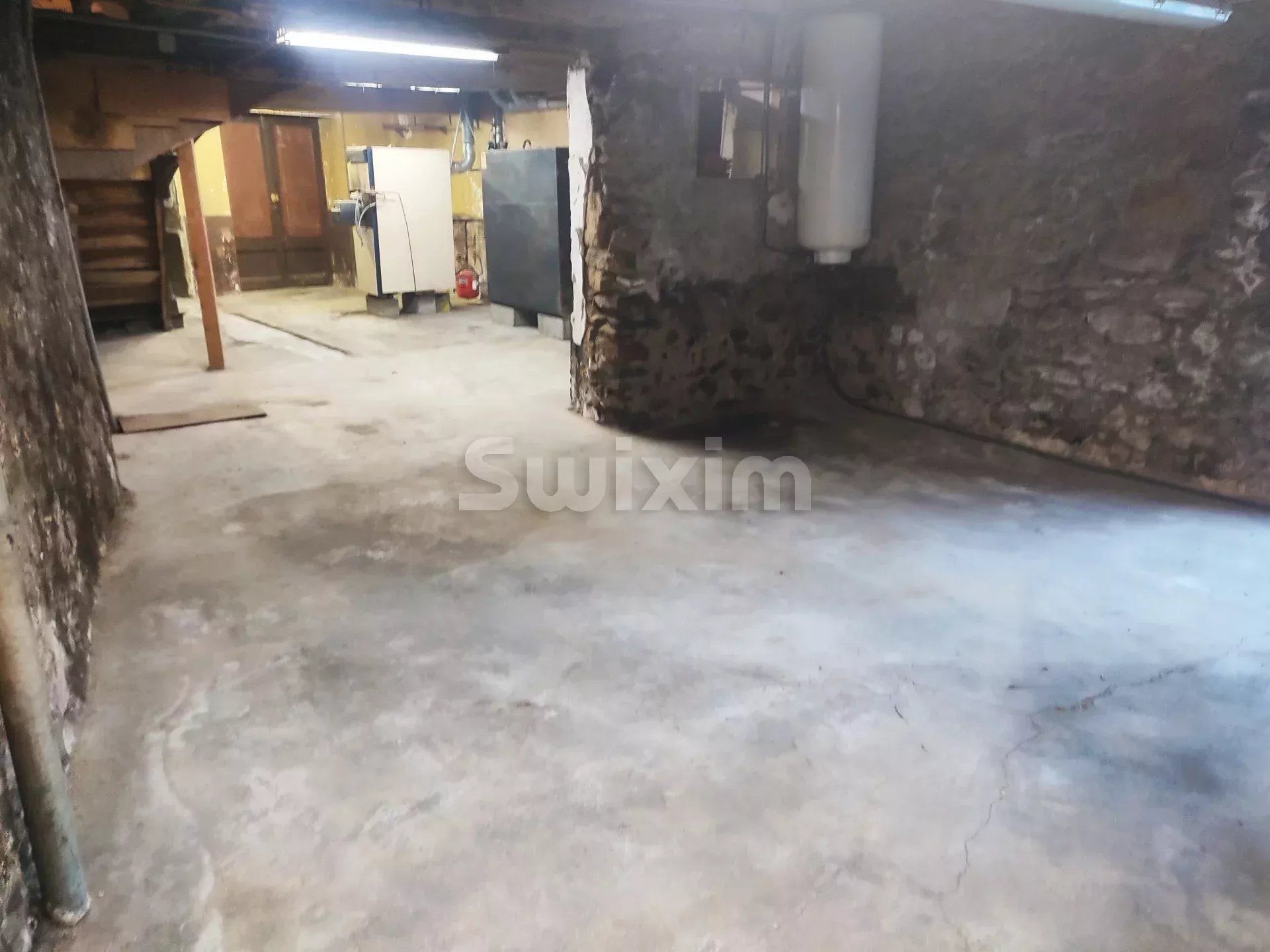 casa 5 Camere in vendita su Lavelanet (09300)