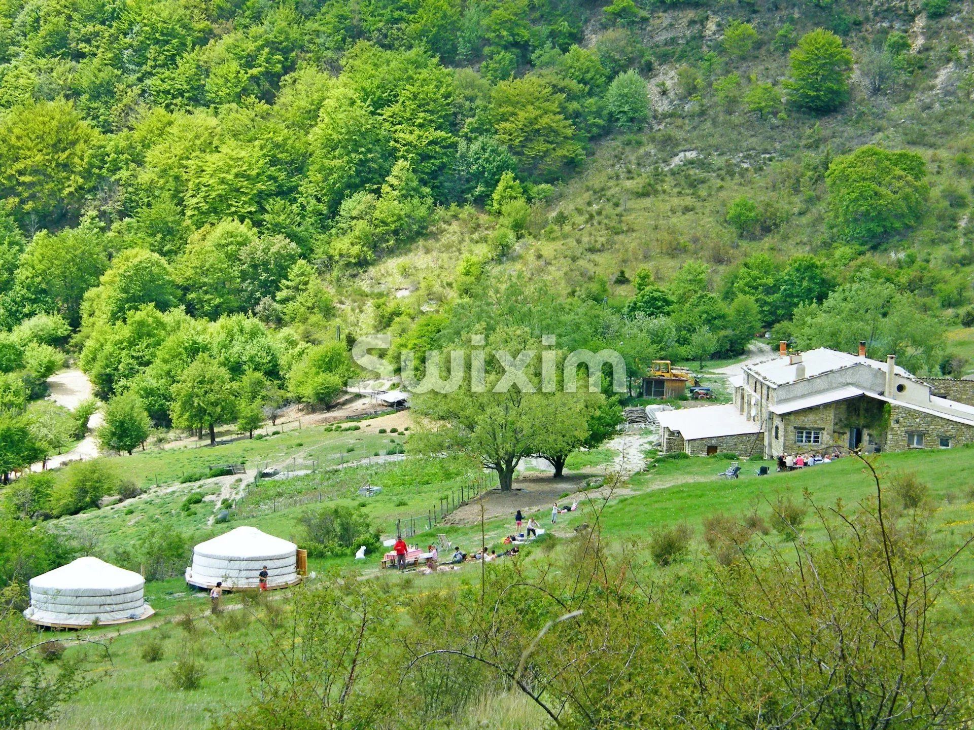 propiedad 11 Salas en venta en Vesc (26220)