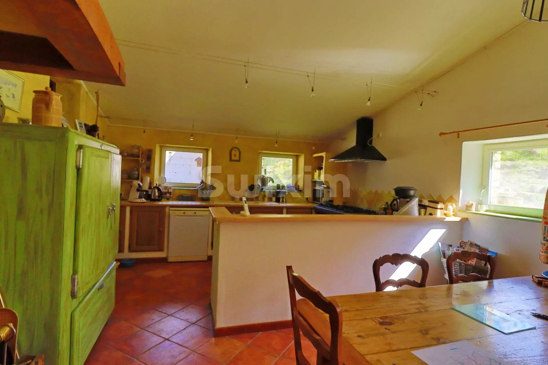 propriété 11 Pièces en vente sur Vesc (26220)