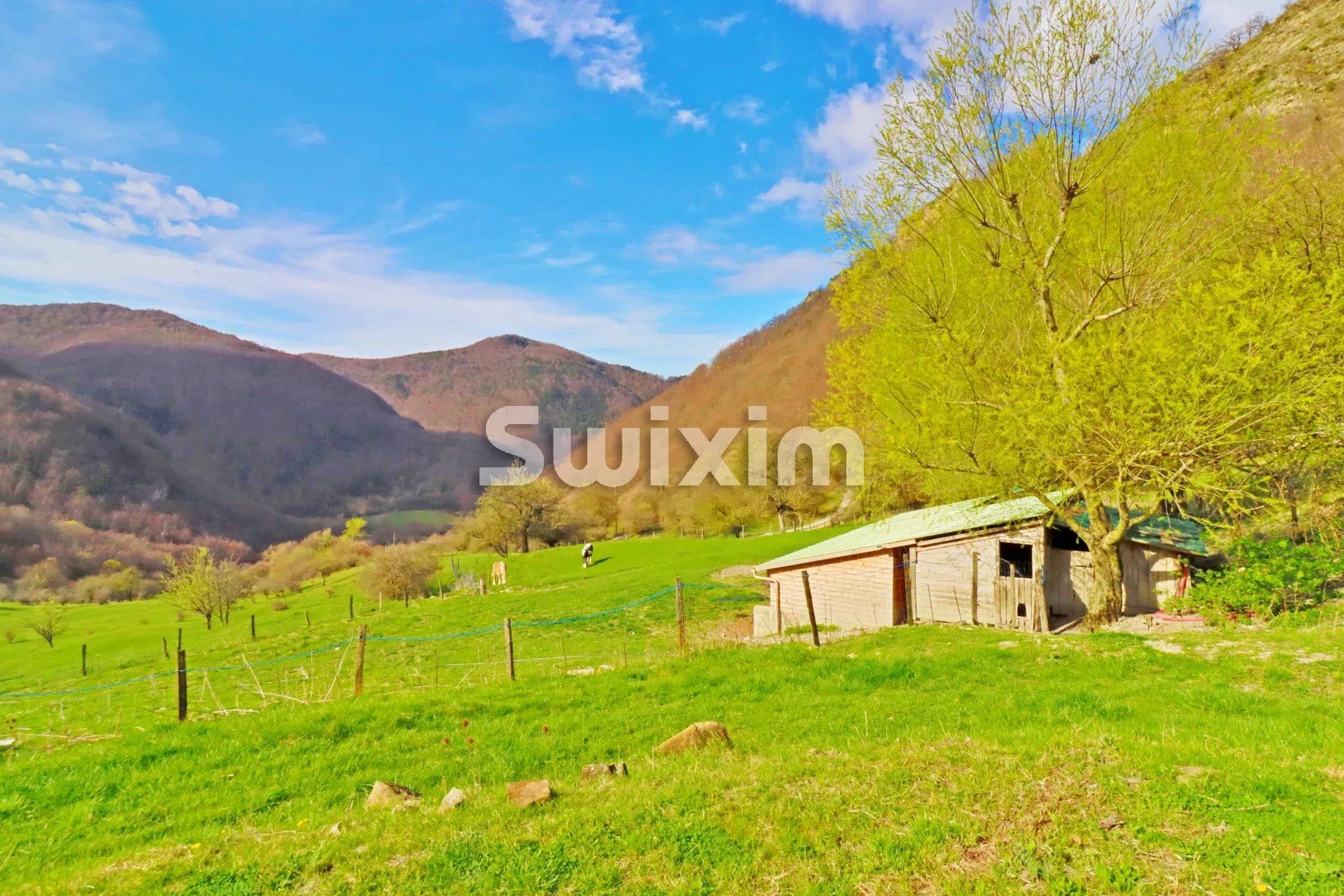 propiedad 11 Salas en venta en Vesc (26220)