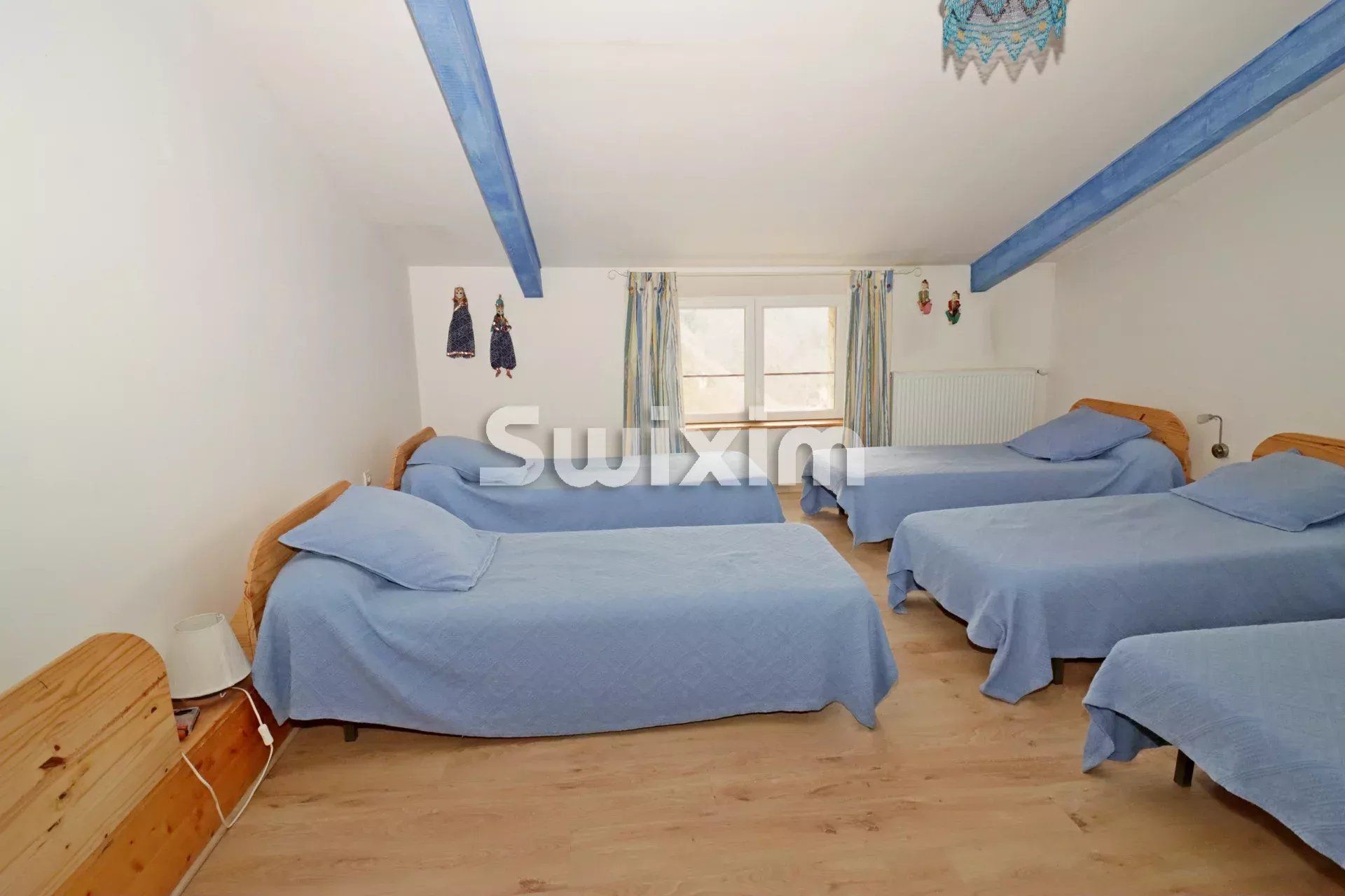 propiedad 11 Salas en venta en Vesc (26220)