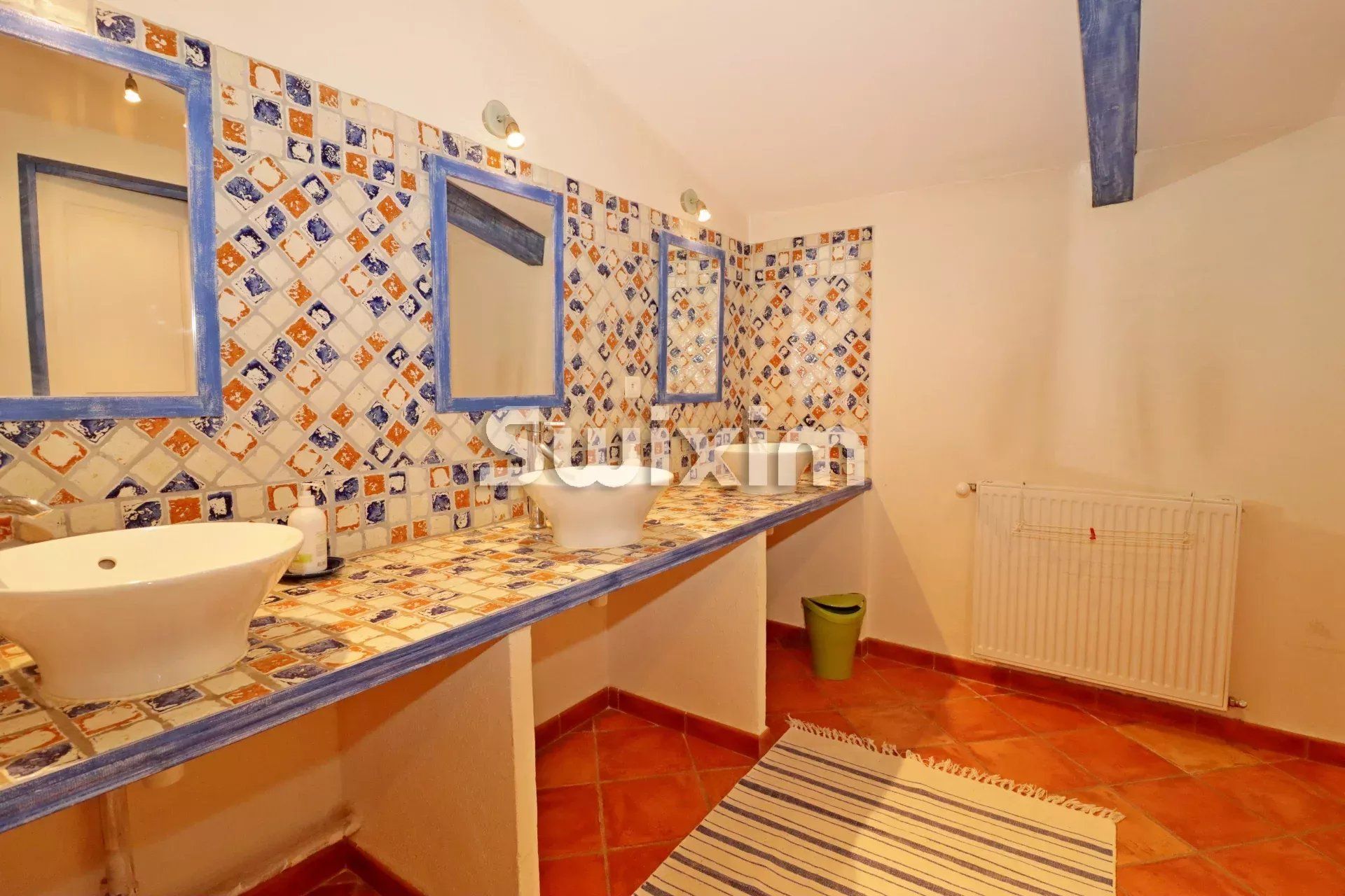 propiedad 11 Salas en venta en Vesc (26220)