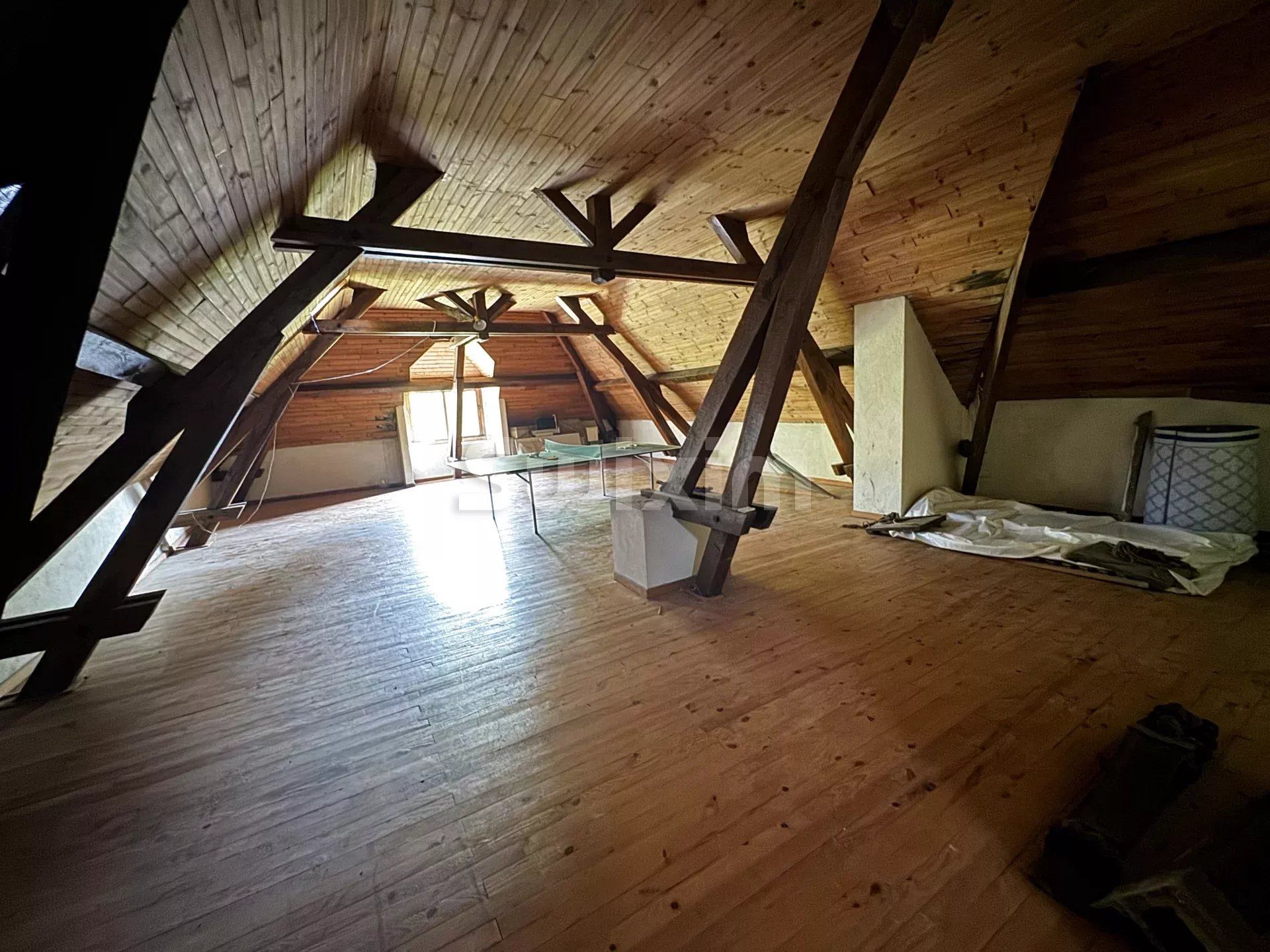 maison 17 Pièces en vente sur Avallon (89200)