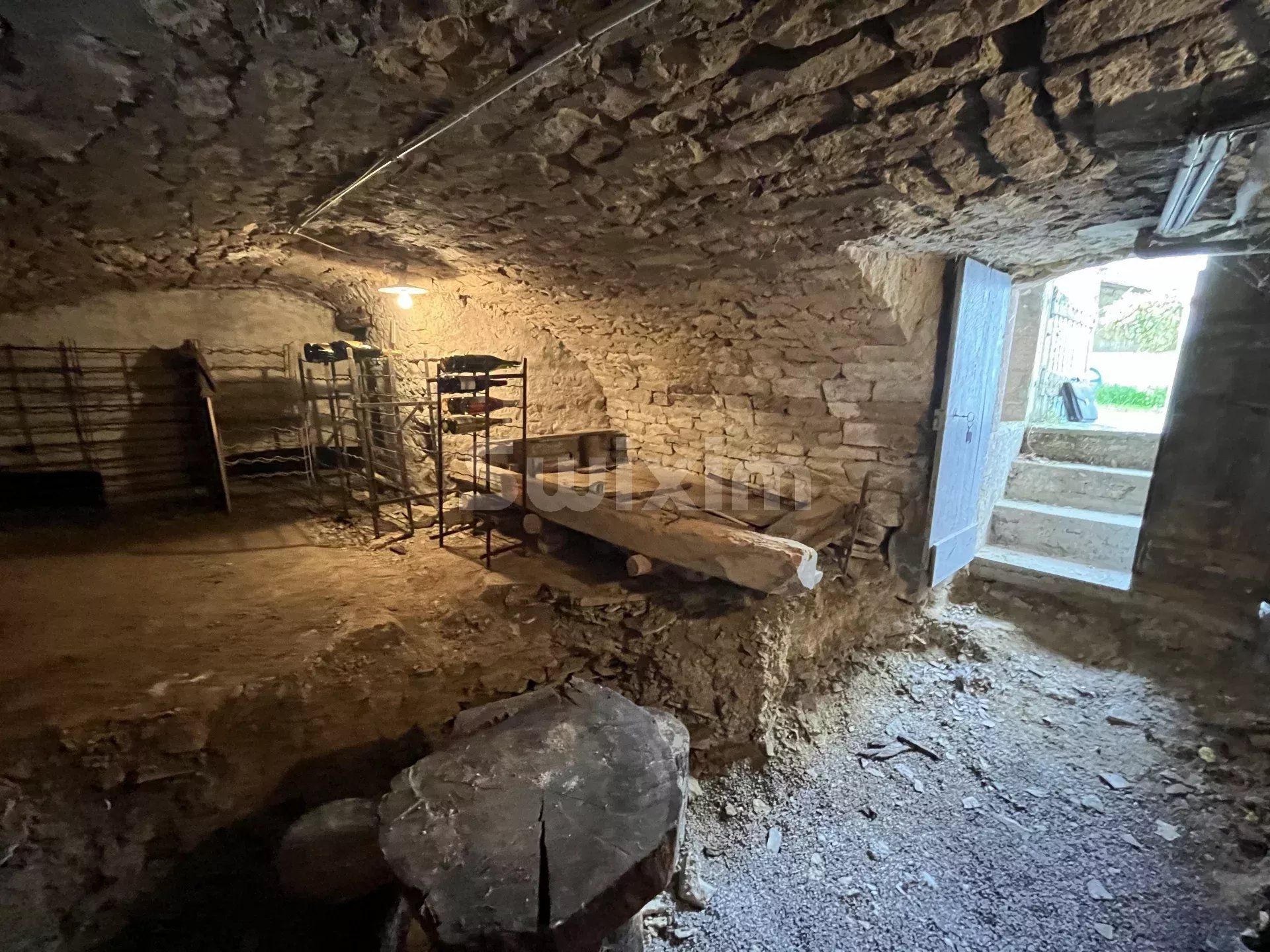 casa 5 Quartos para venda sobre Avallon (89200)