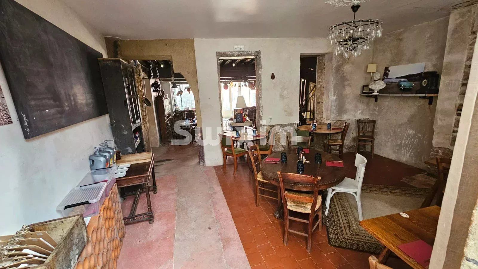 building for sale on Lormes (58140)