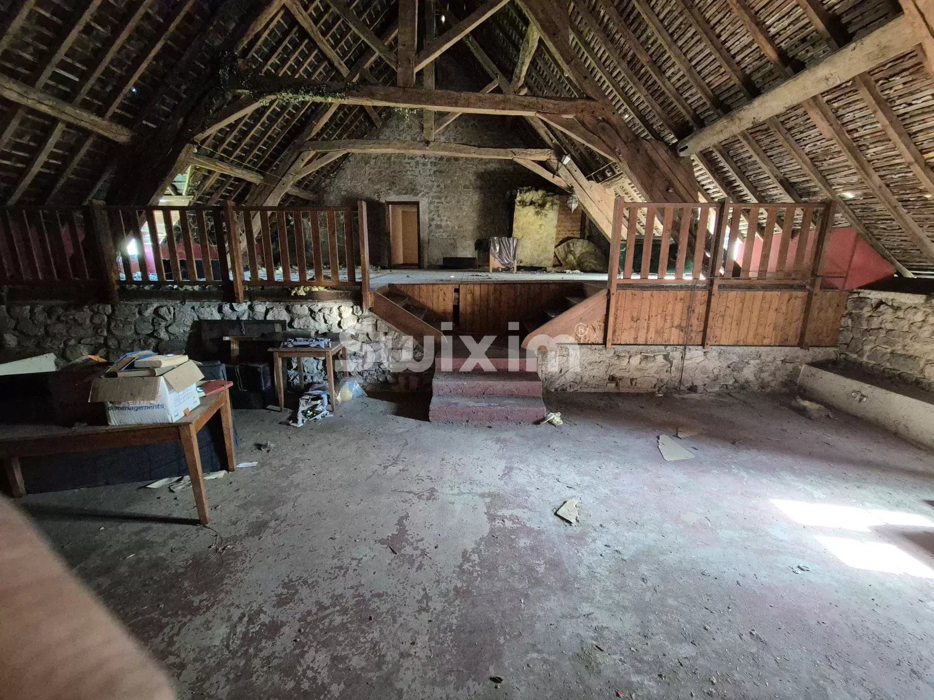 casa 10 Quartos para venda sobre Lormes (58140)