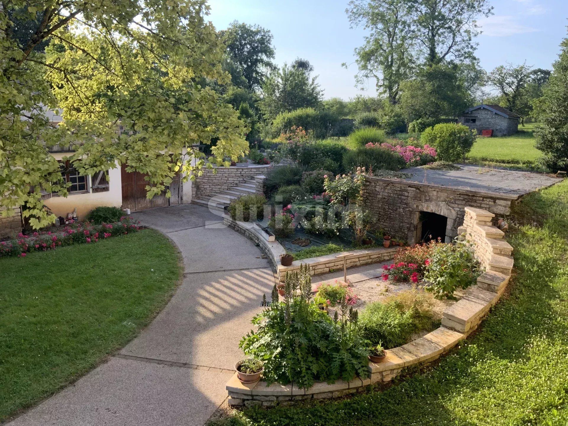 maison 8 Pièces en vente sur Montigny-Mornay-Villeneuve-sur-Vingeanne (21610)